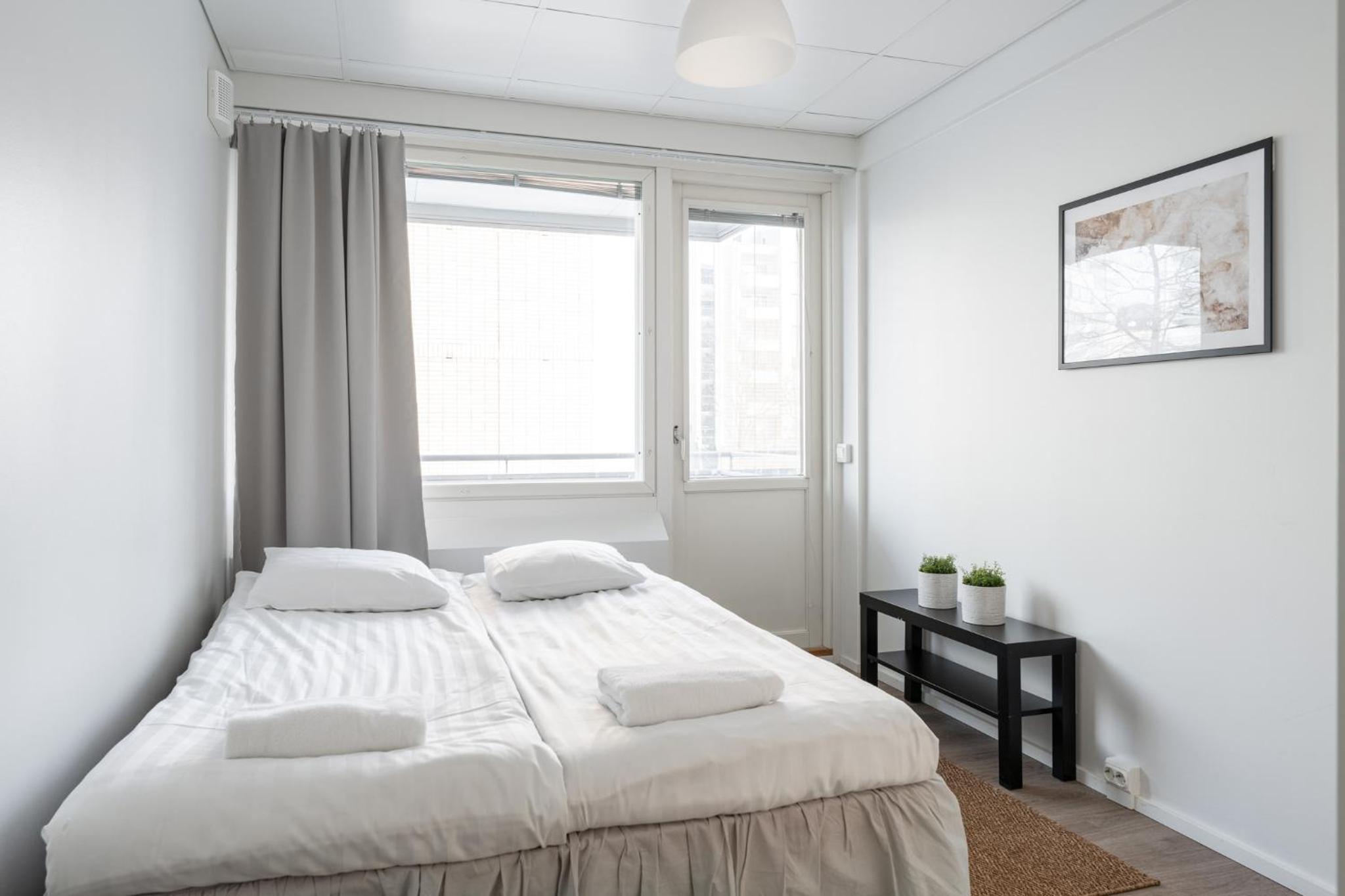 2BR at Downtown with Balcony - Great Location view 3