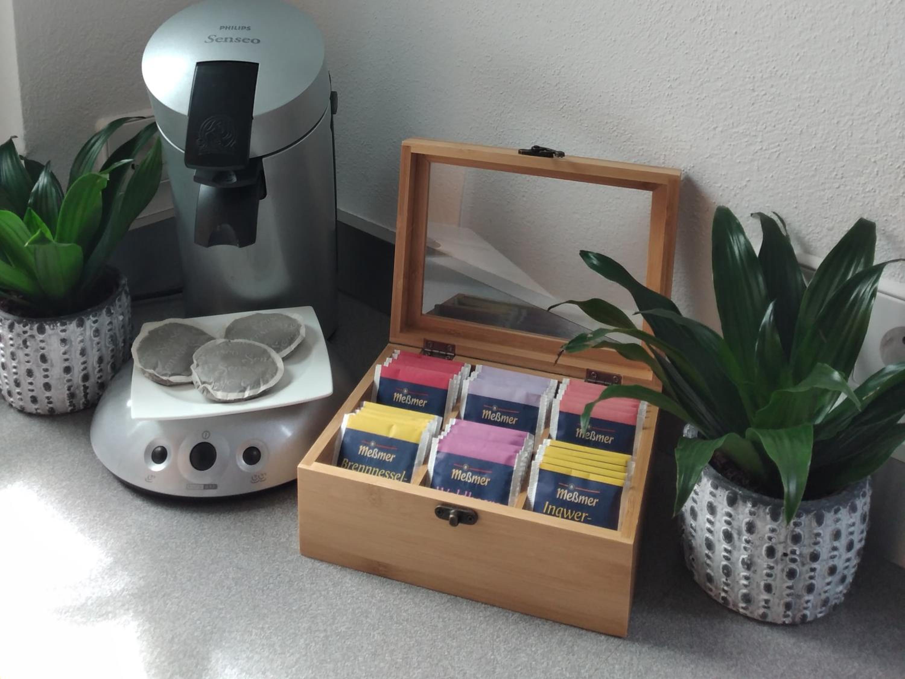 FERIENWOHNUNG TRUNK direkt an den Weinbergen, Parkplatz, Terrasse mit Grill und Lounge view 4