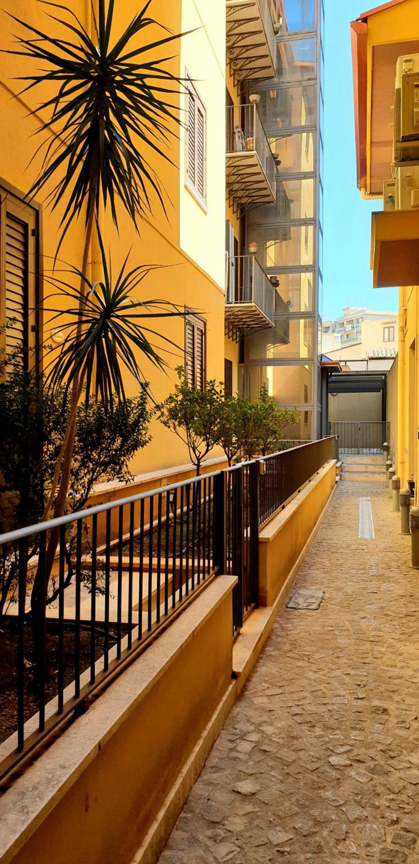 I Vicini del Re Holiday Home view 4