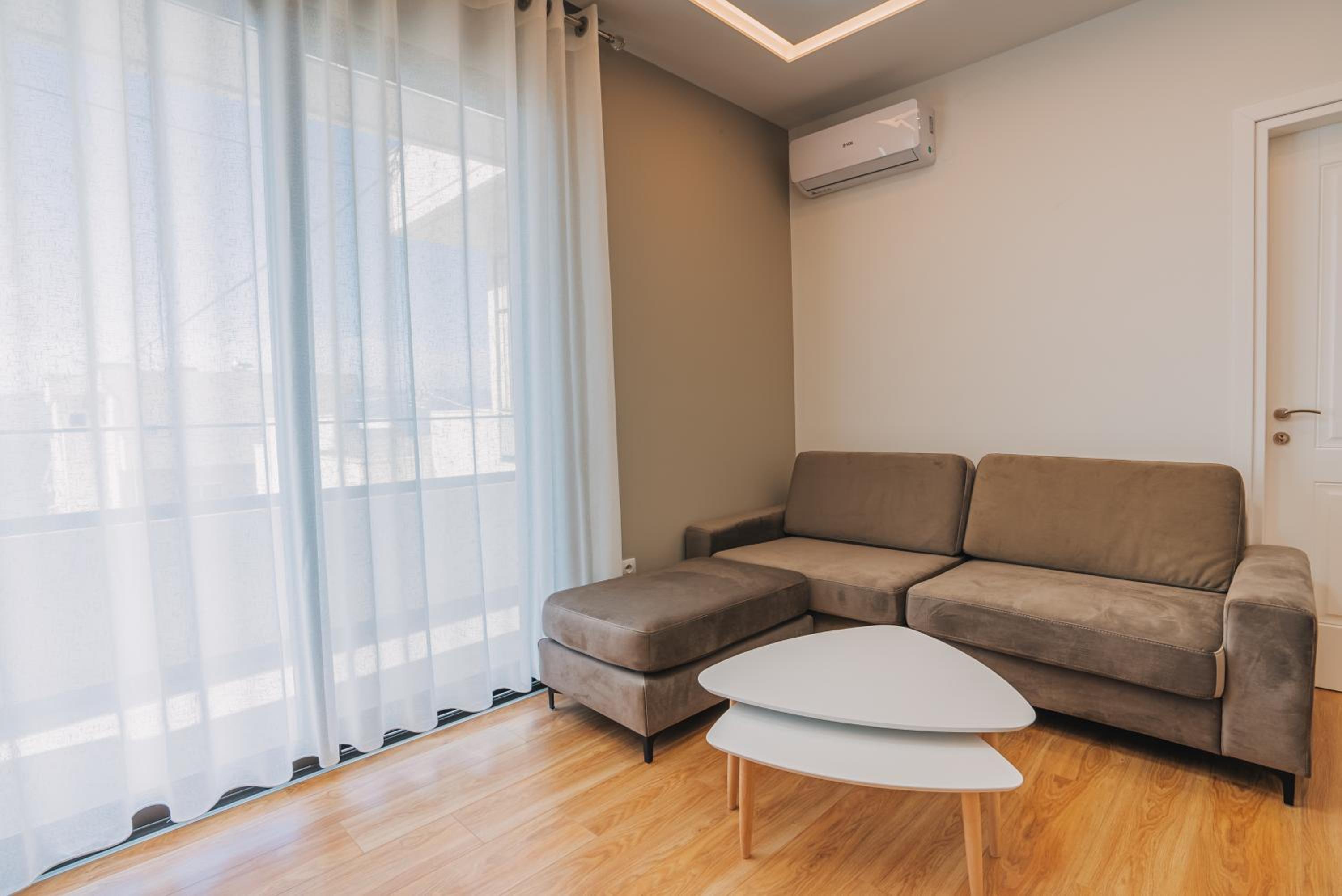 JD Luxury Apartments