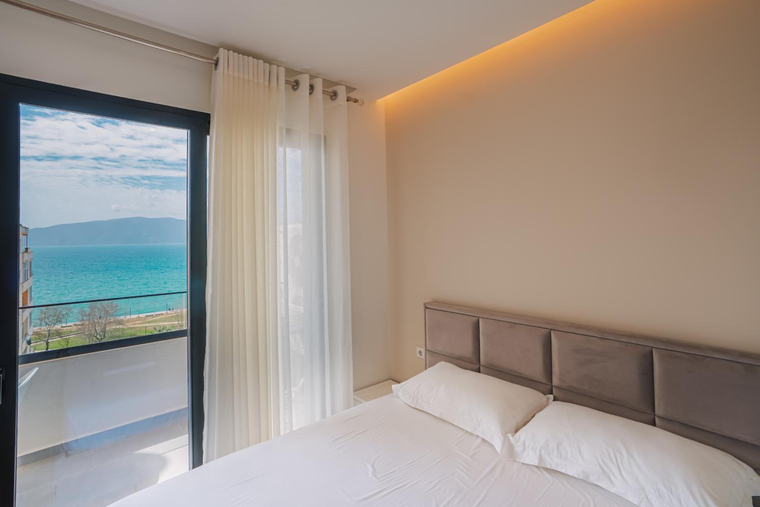 JD Luxury Apartments