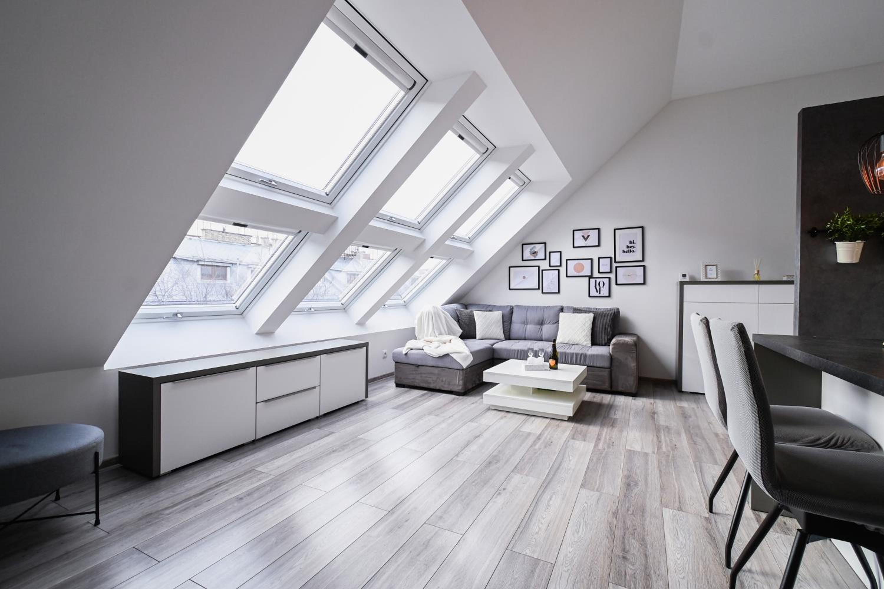 Luxury City Loft Modern and Elegant view 2