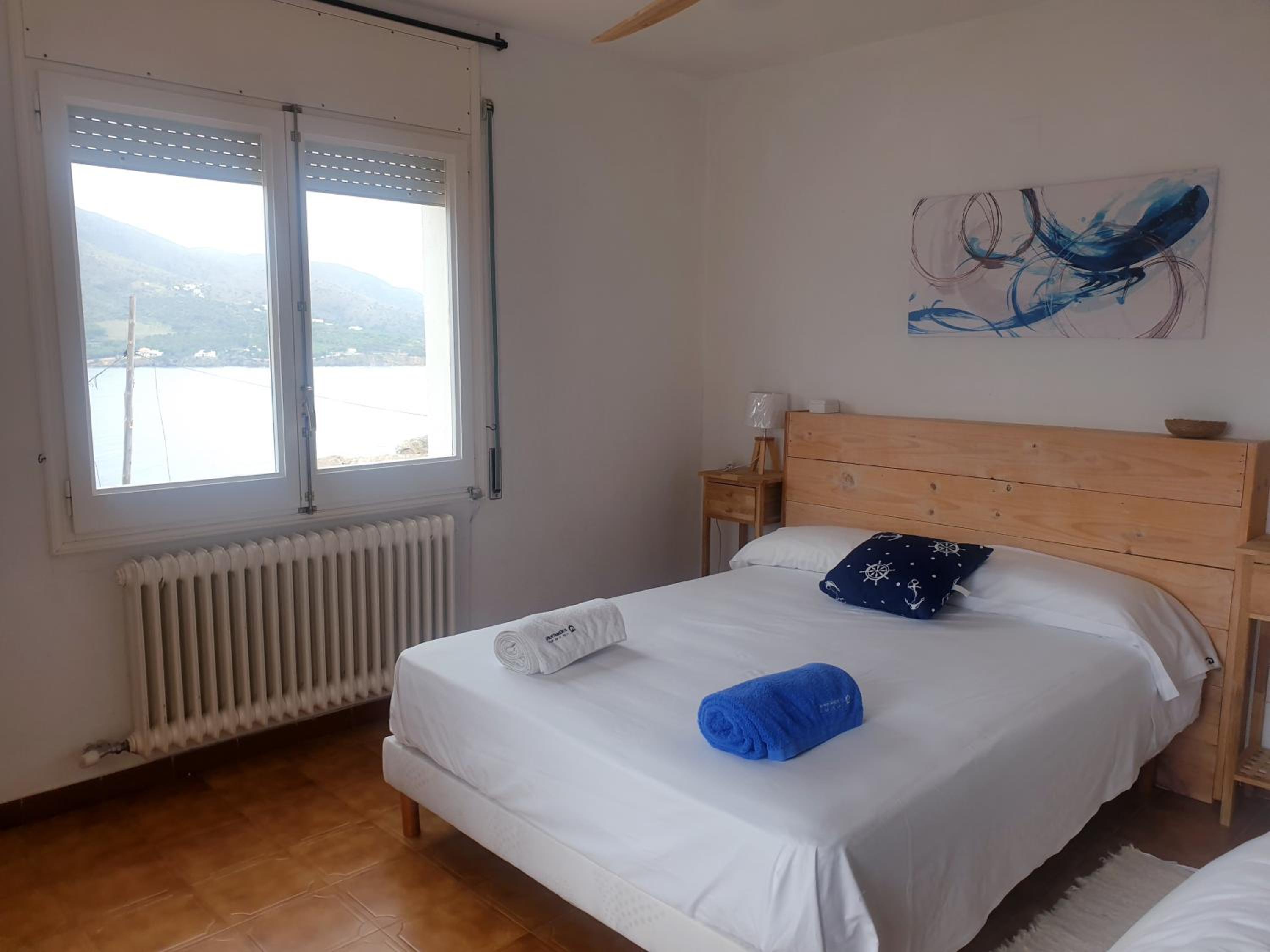 Tramuntana, casa amb bones vistes a mar, T