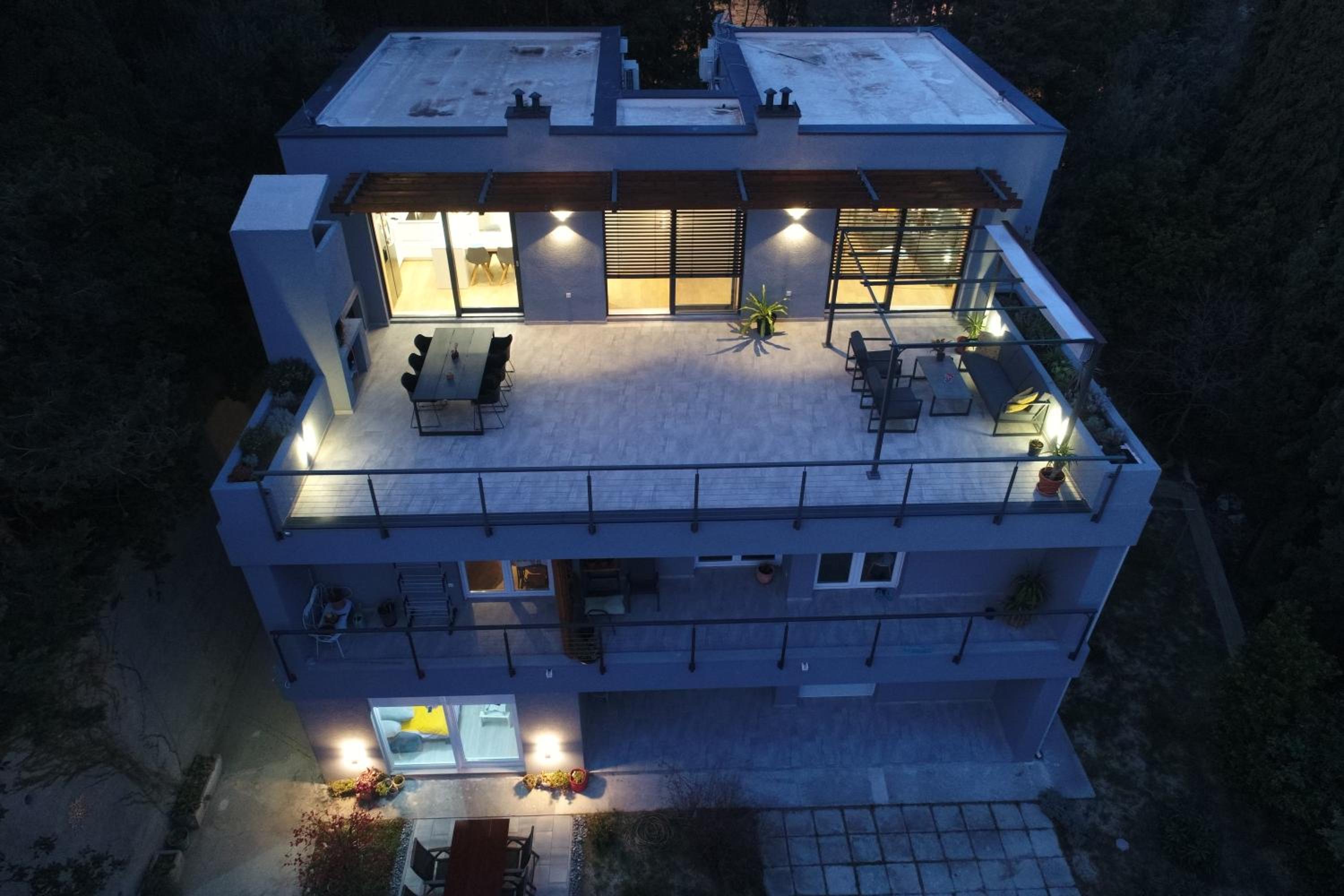 AMAI APARTMENT