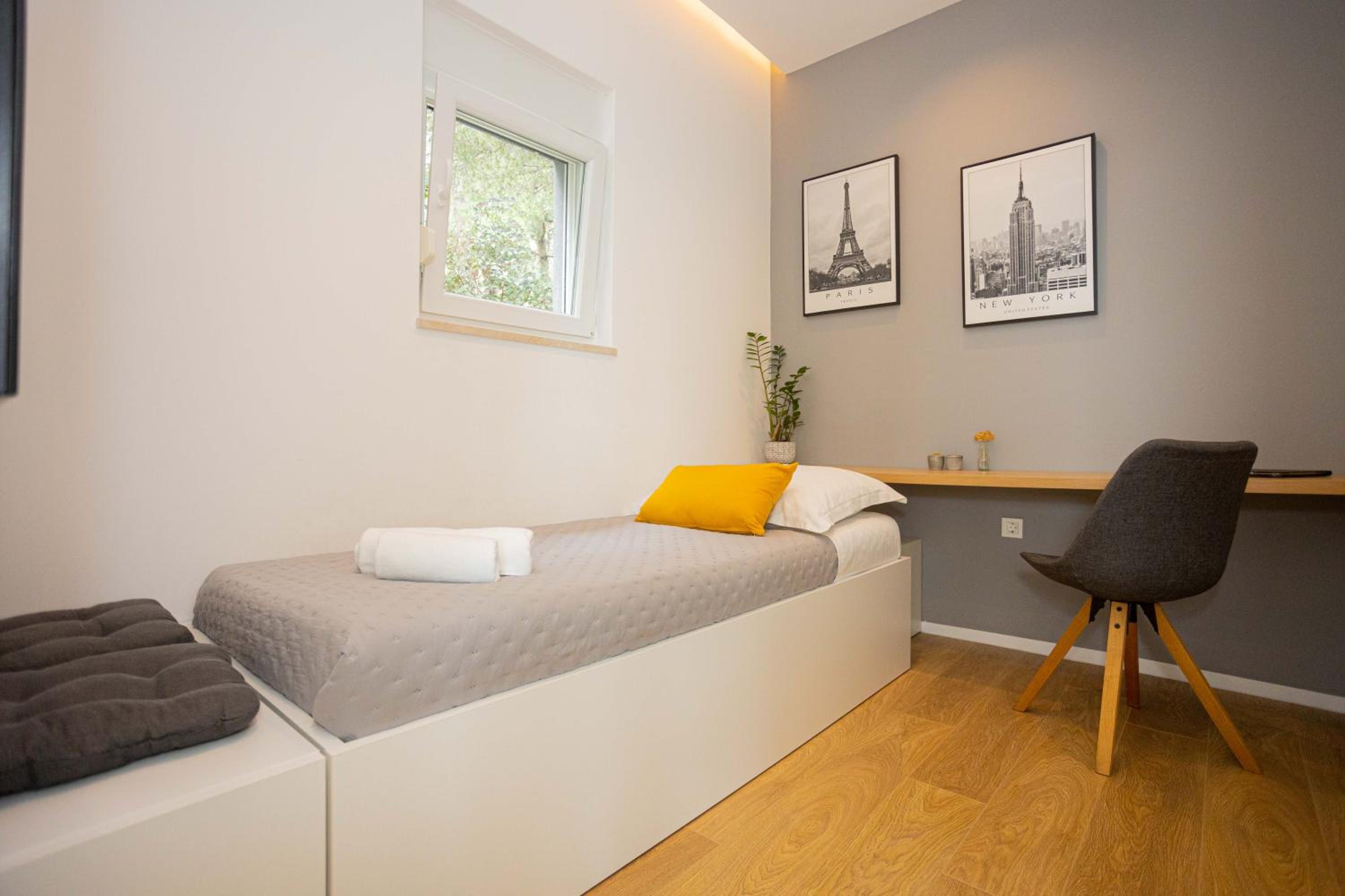 AMAI APARTMENT