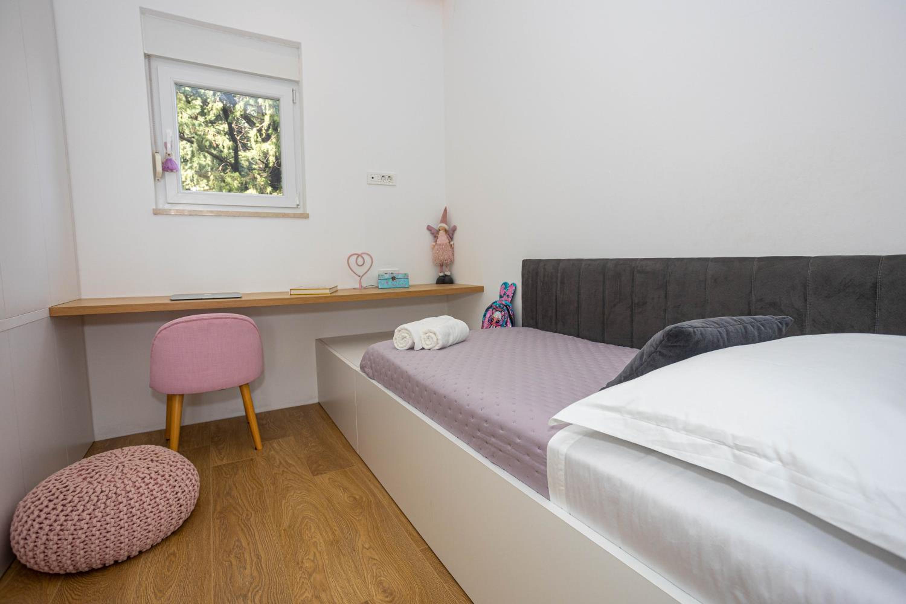 AMAI APARTMENT