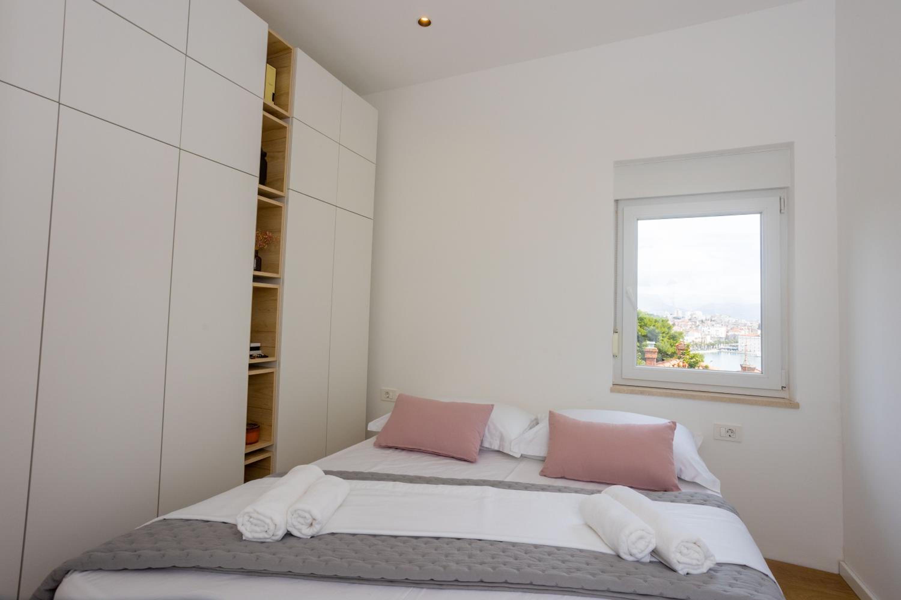 AMAI APARTMENT