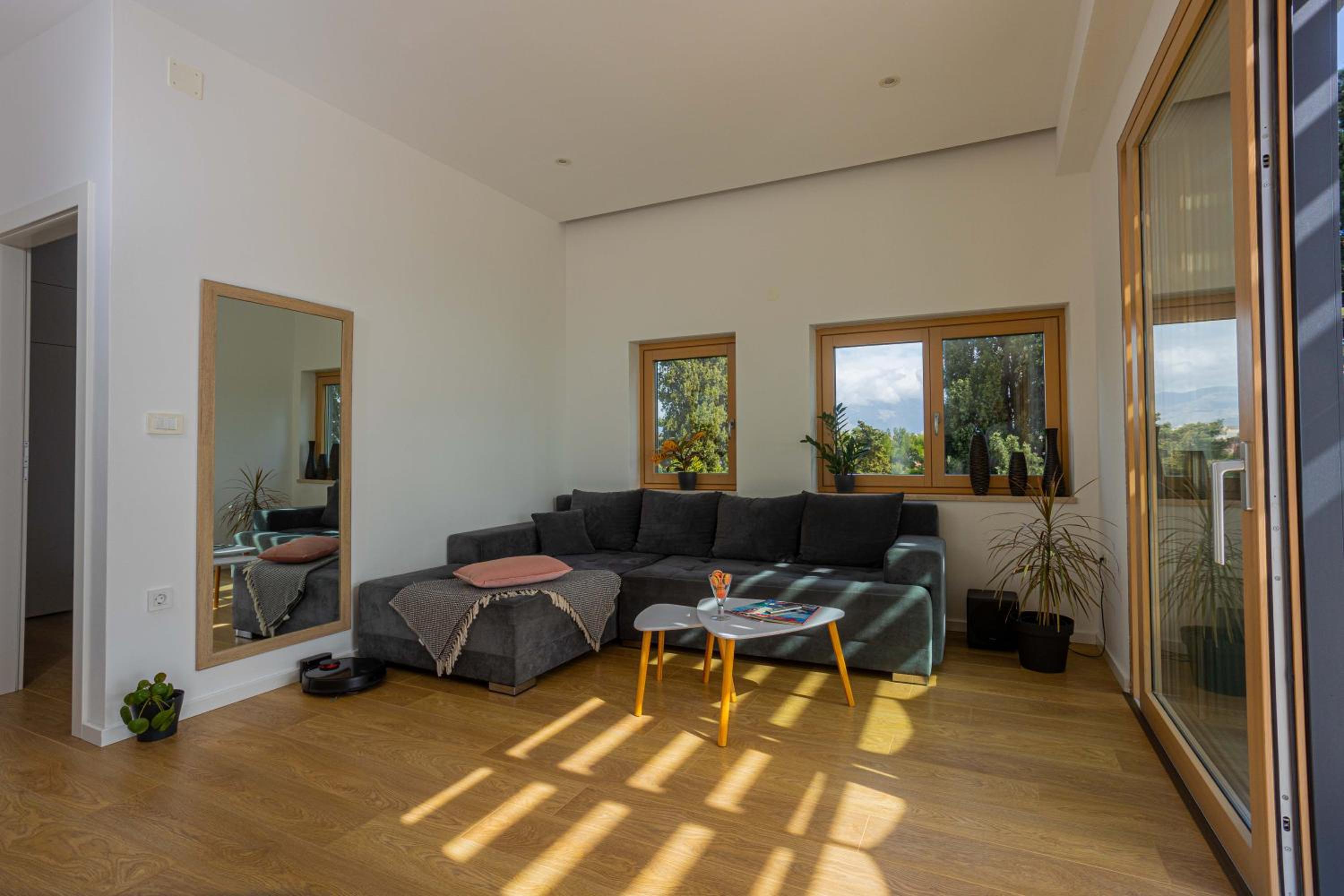 AMAI APARTMENT