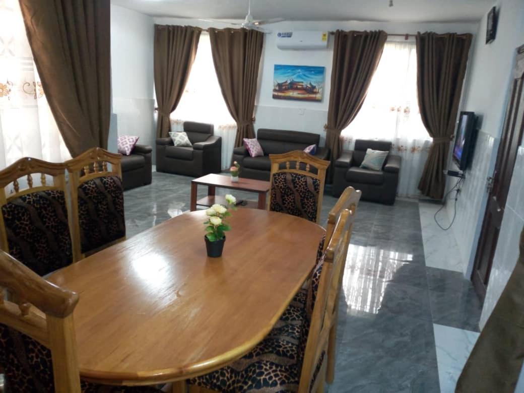 Executive 2 Bedrooms Apartment view 4