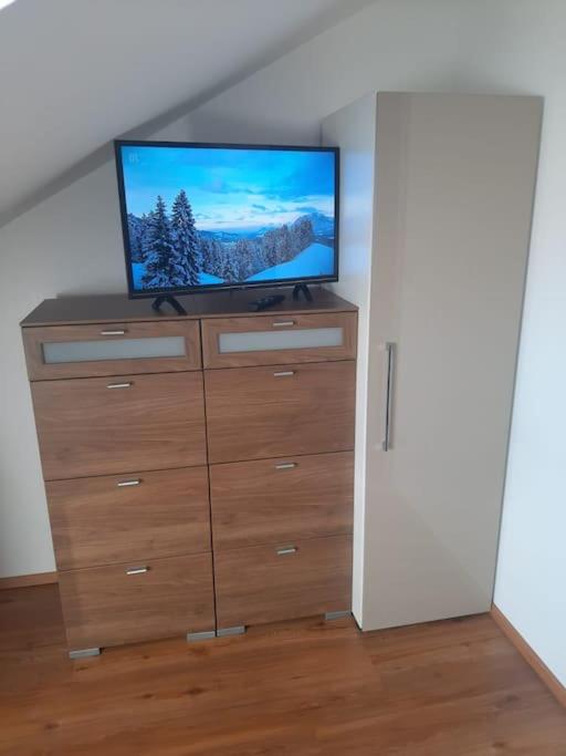 Ferienwohnung in Wiesent-gerne Handwerker/Monteure - Property Image 2