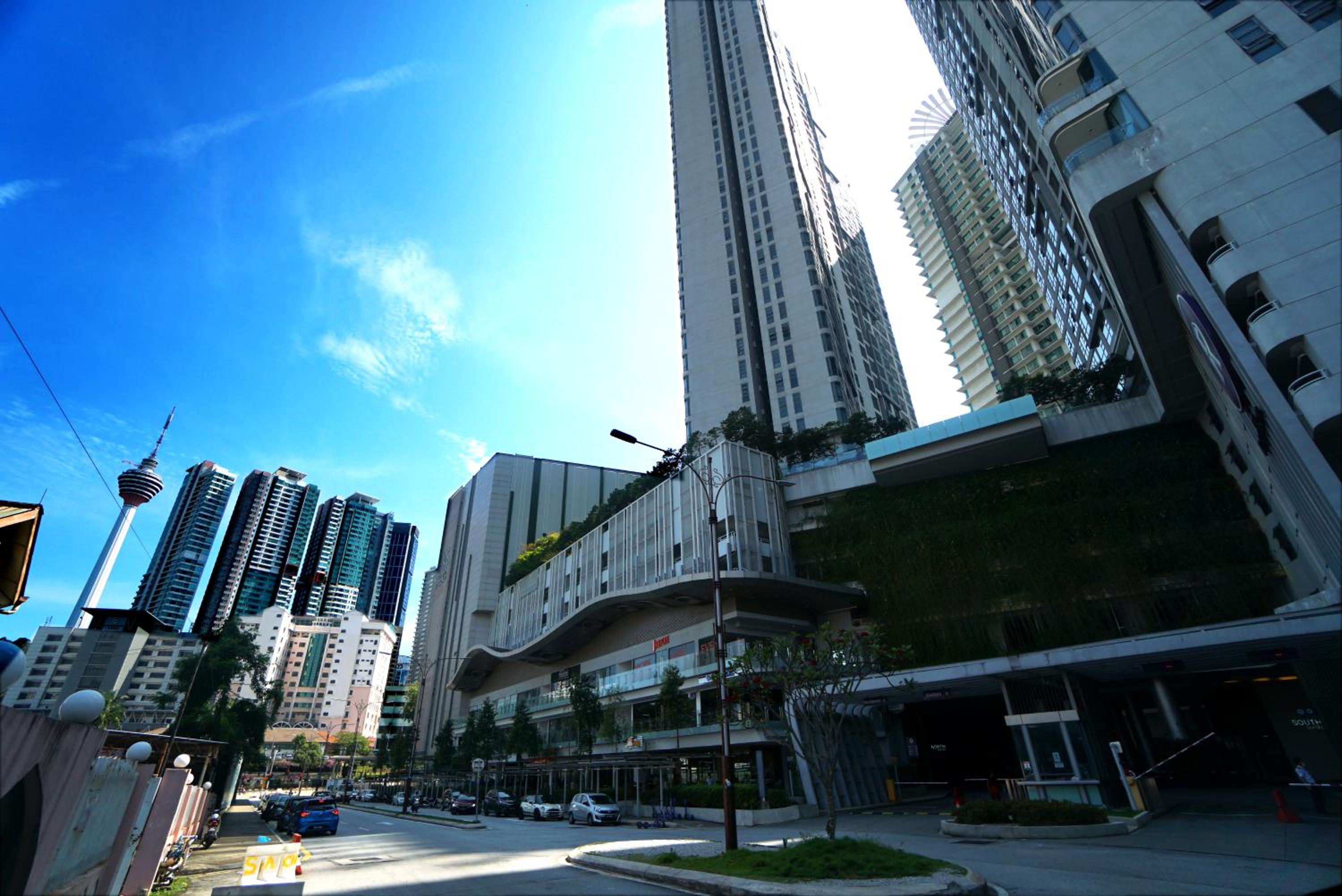 Serene 1BR@Bukit Bintang KLCC, Pool, FREE Netflix