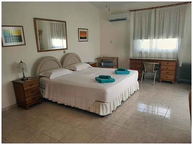 White Rose Villa