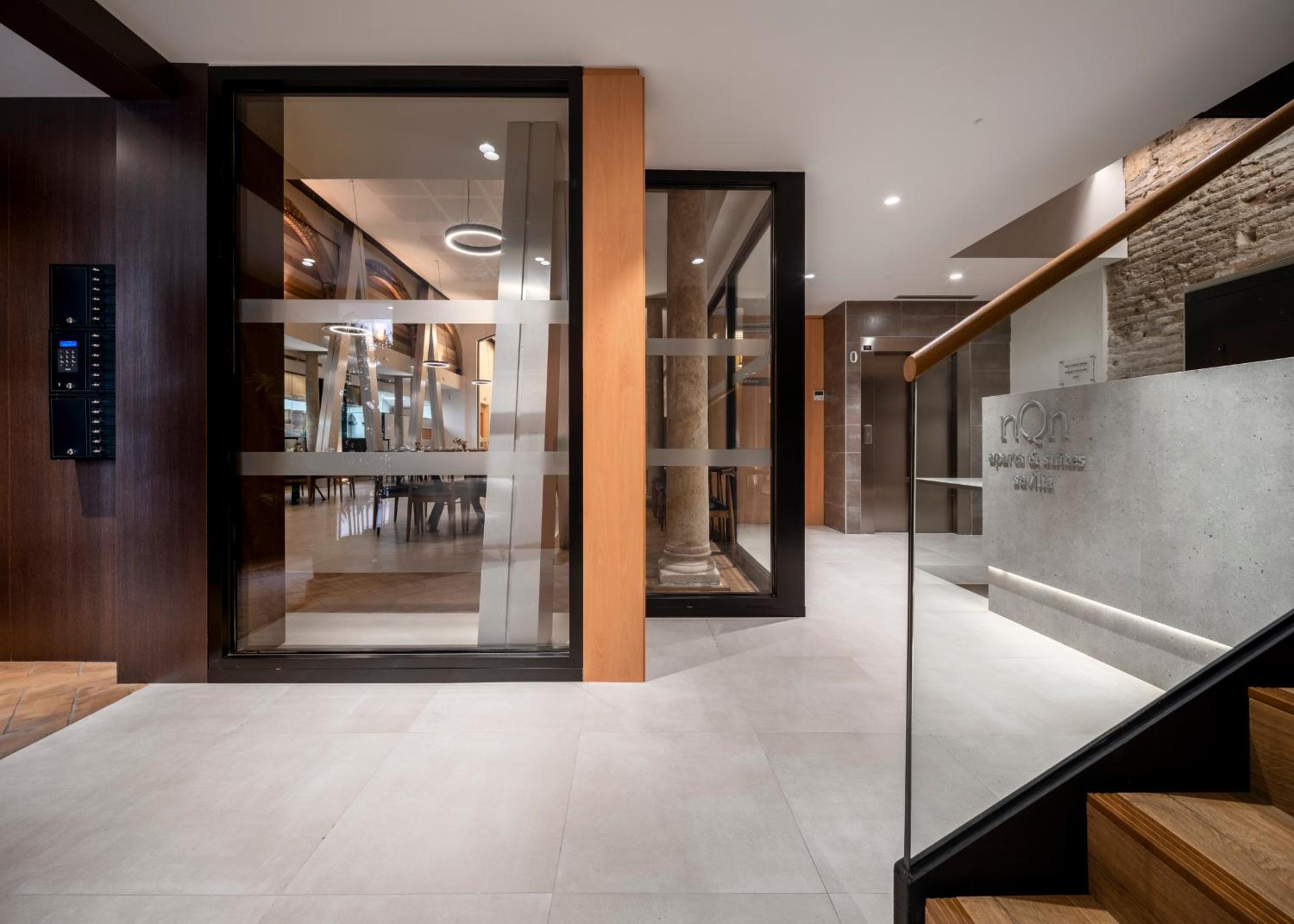 nQn Aparts & Suites Sevilla view 2
