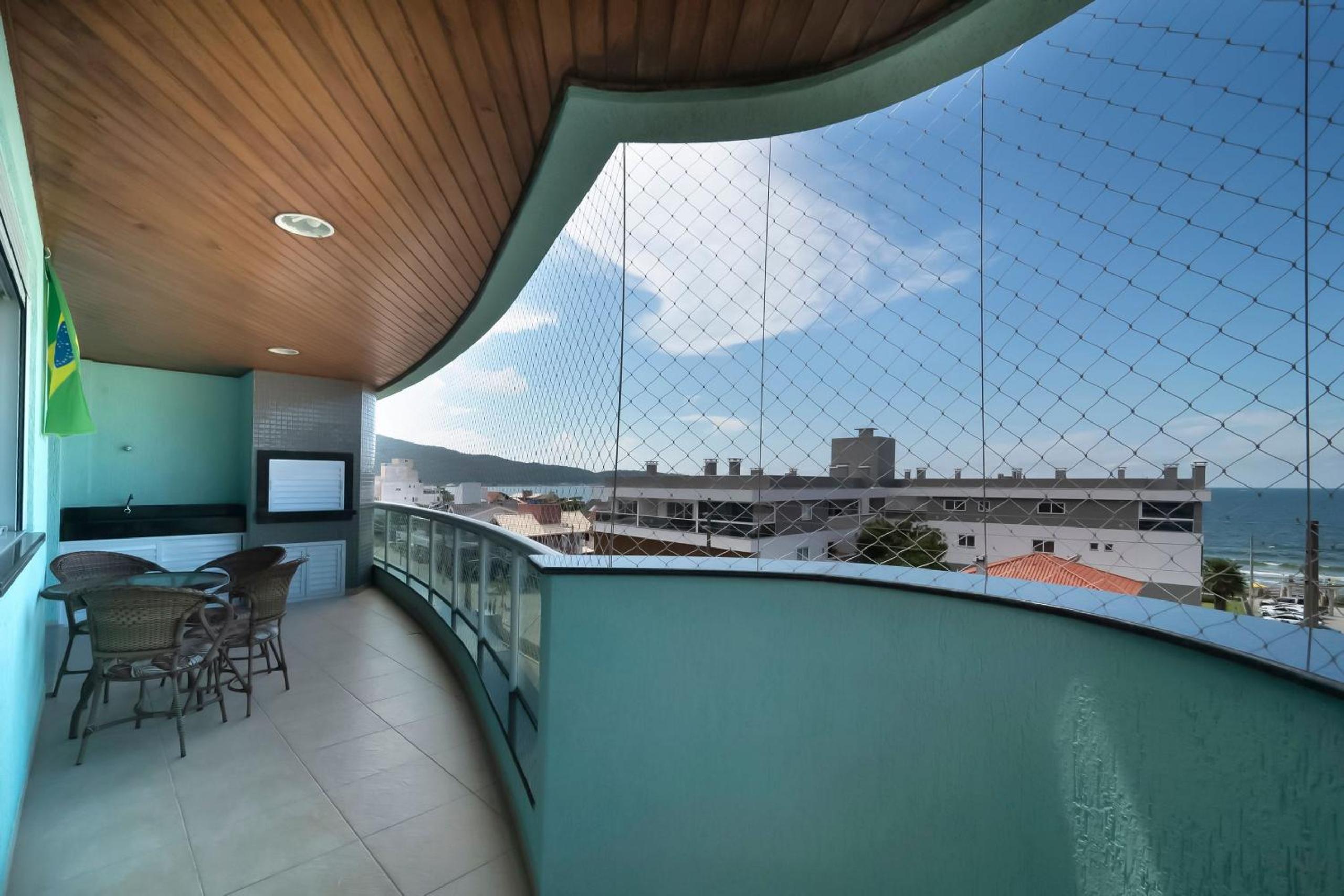 Aluguel Apartamento 3 quartos sendo 1 suíte em Bombinhas