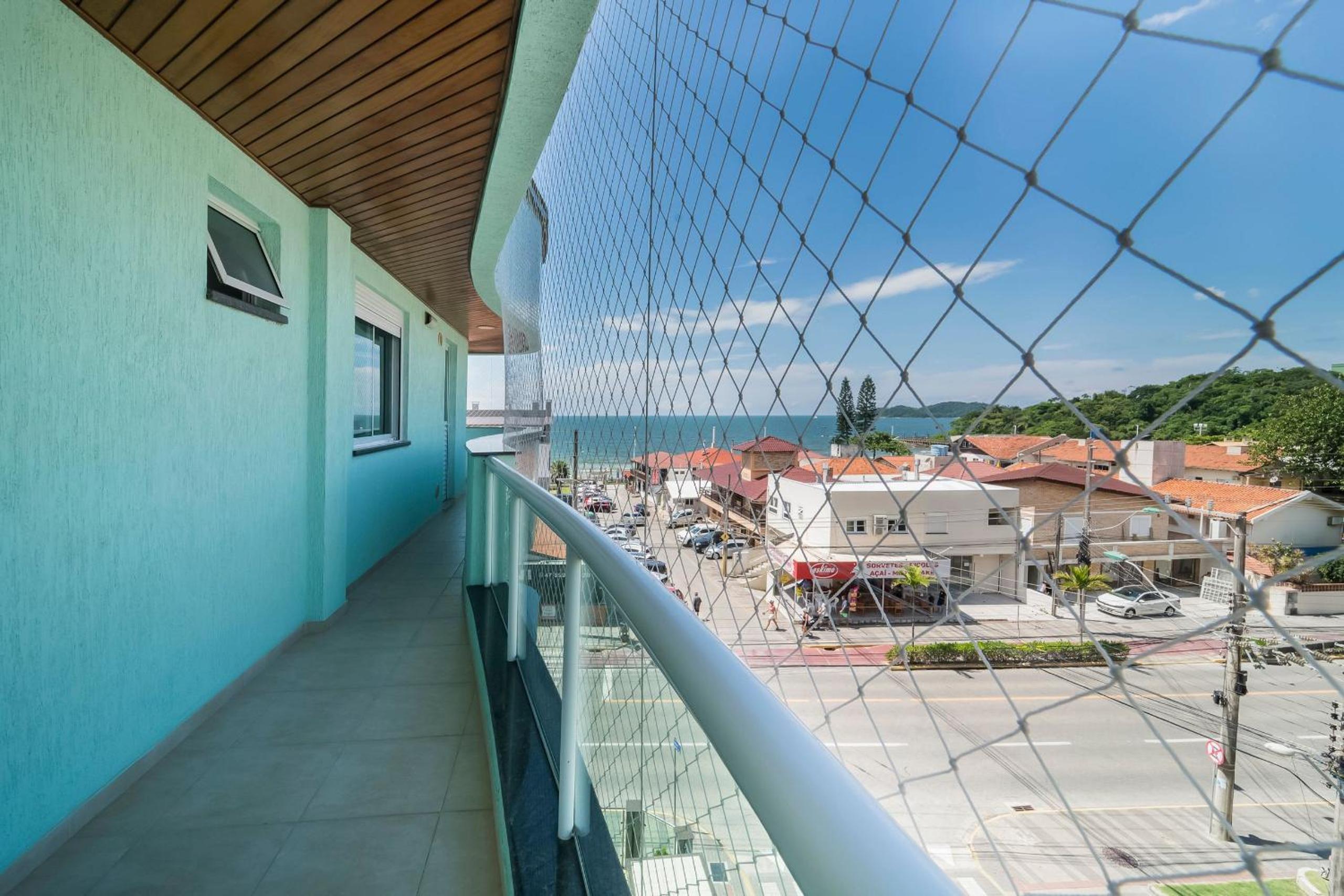 Aluguel Apartamento 3 quartos sendo 1 suíte em Bombinhas