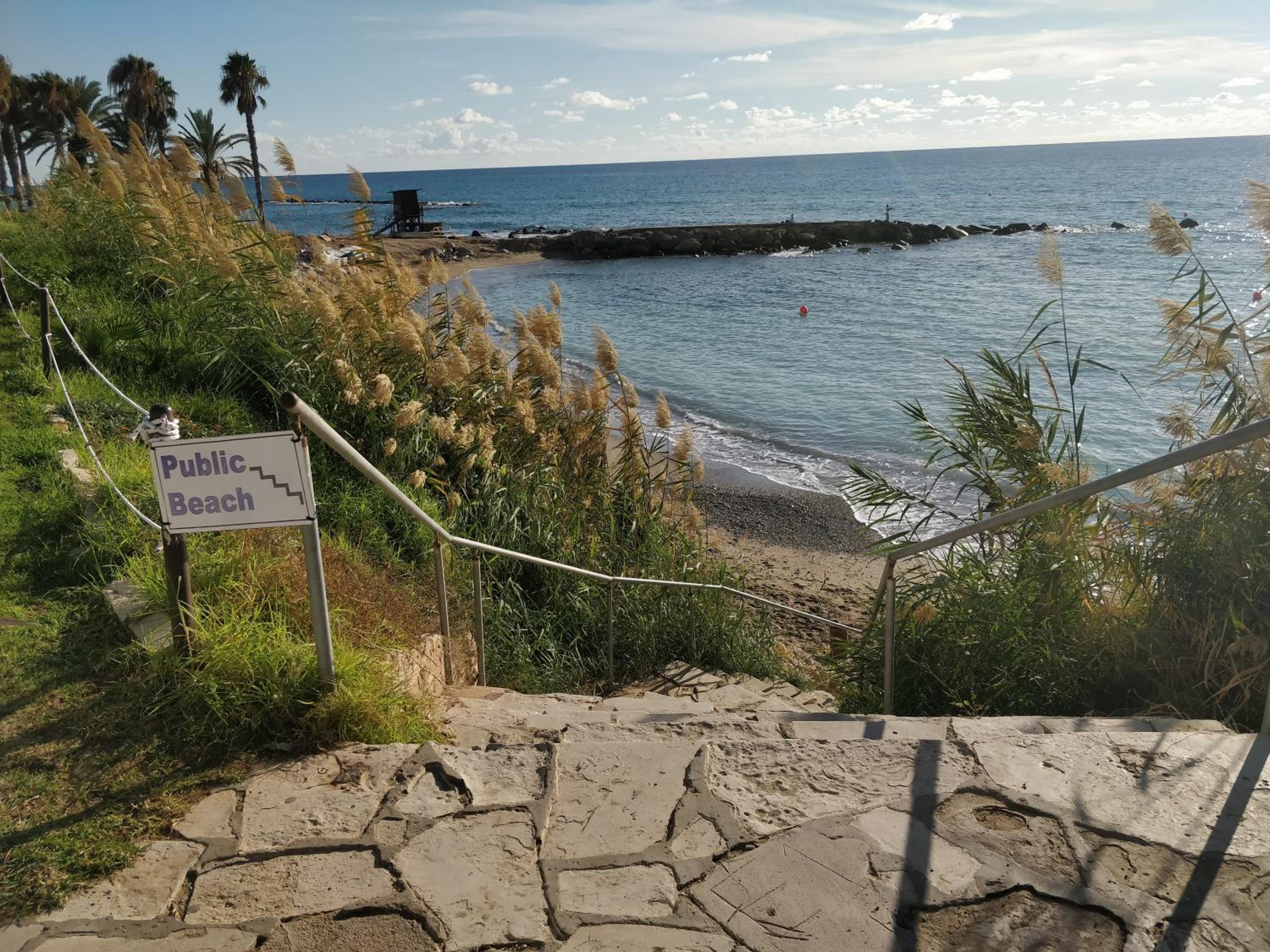 Stylish Garden Apartment at Paphos Harbour