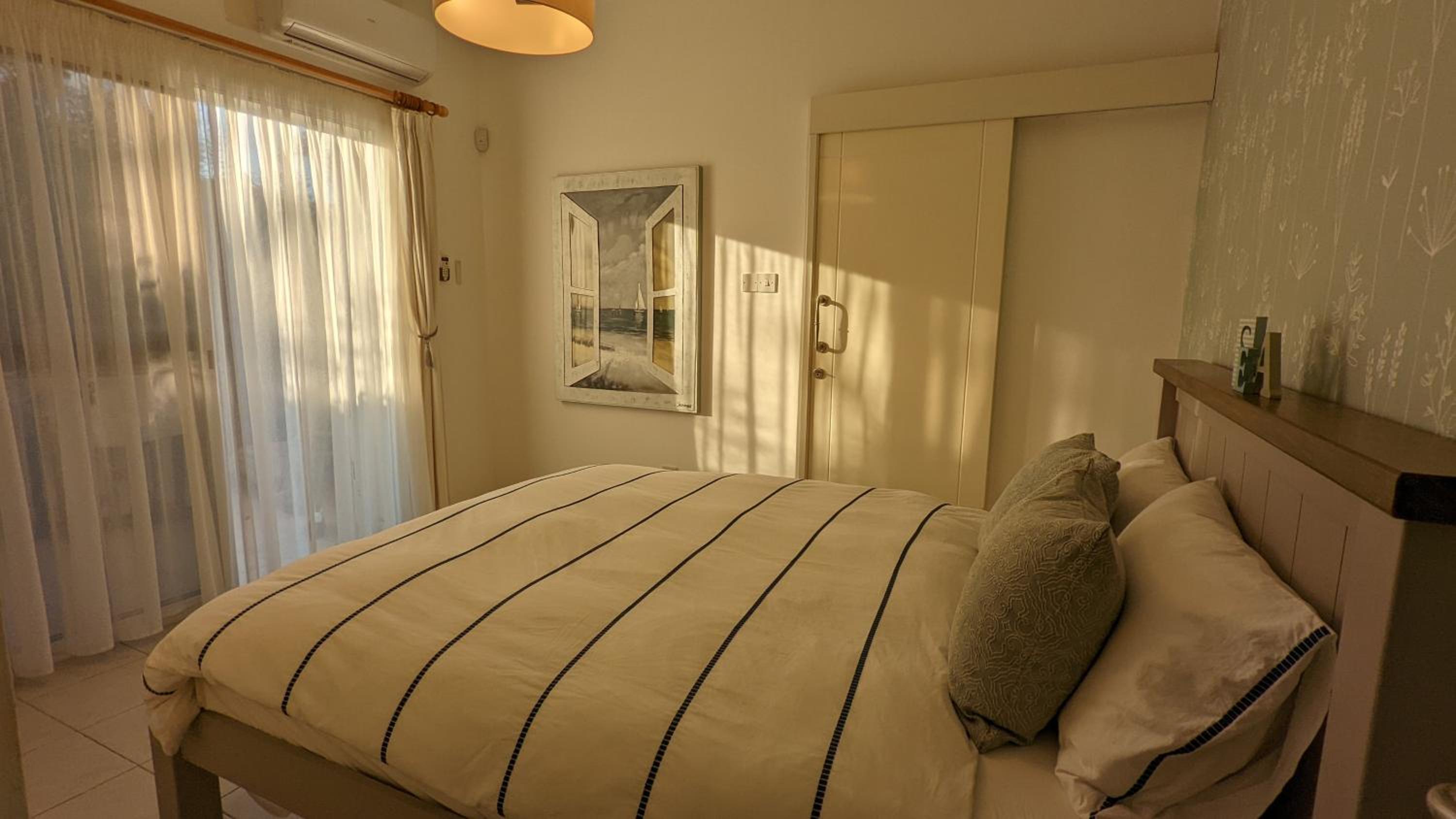 Stylish Garden Apartment at Paphos Harbour