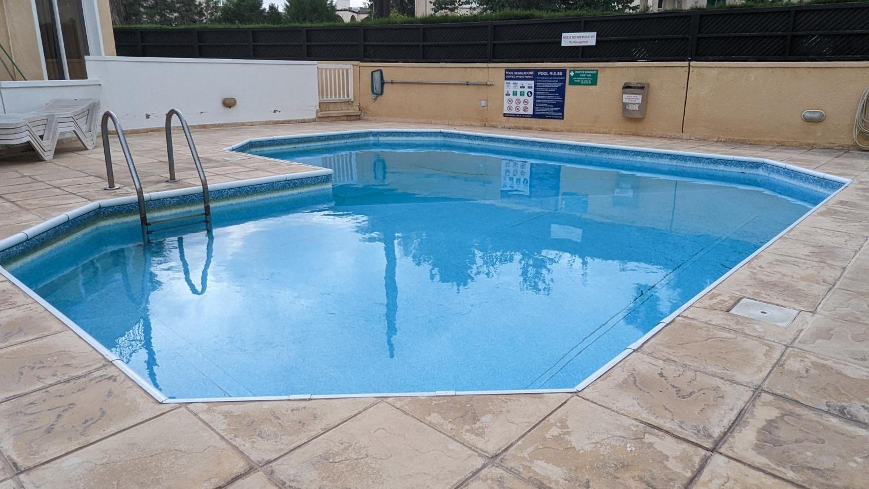 Stylish Garden Apartment at Paphos Harbour