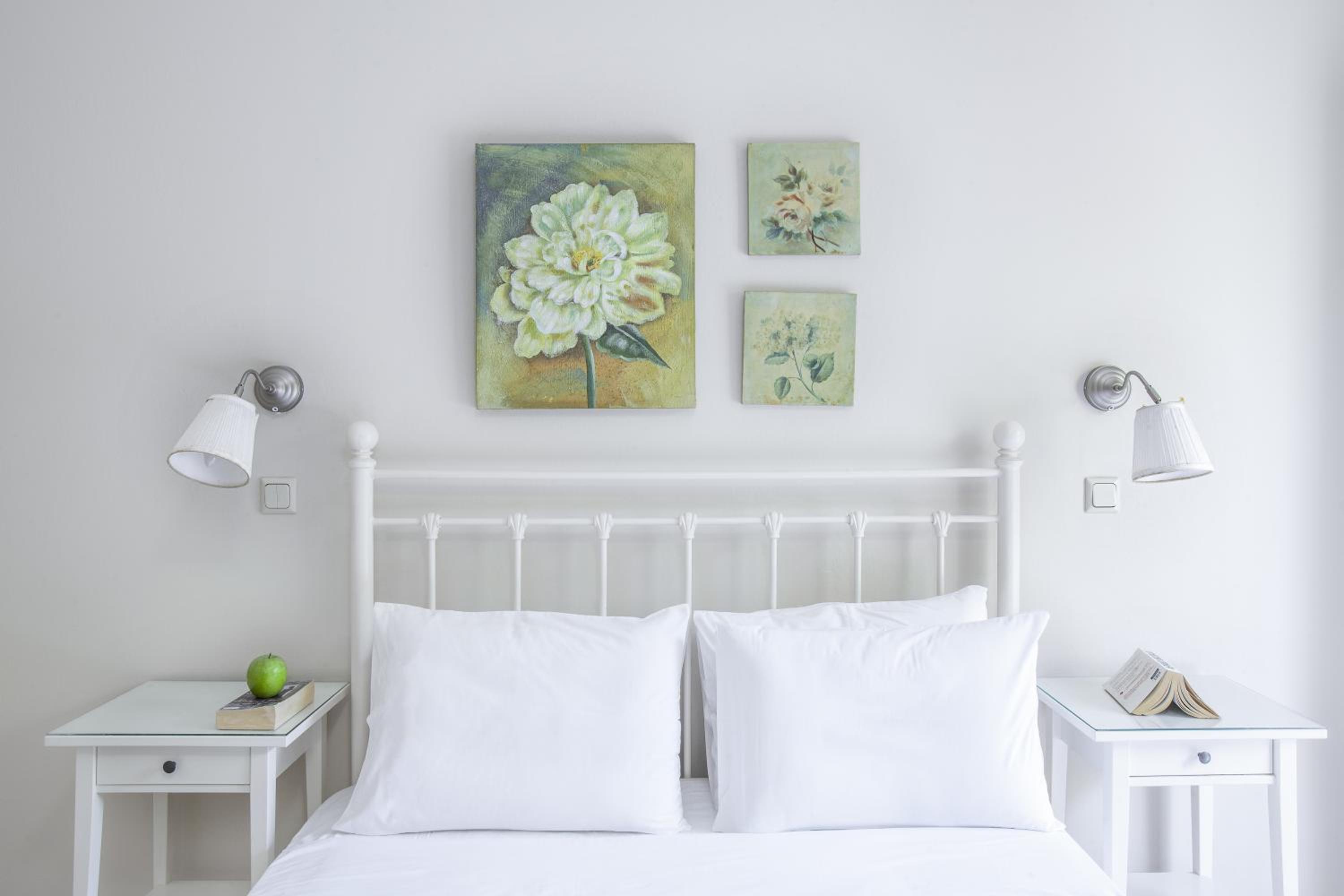Kassiopi Seafront Elegant Apartments