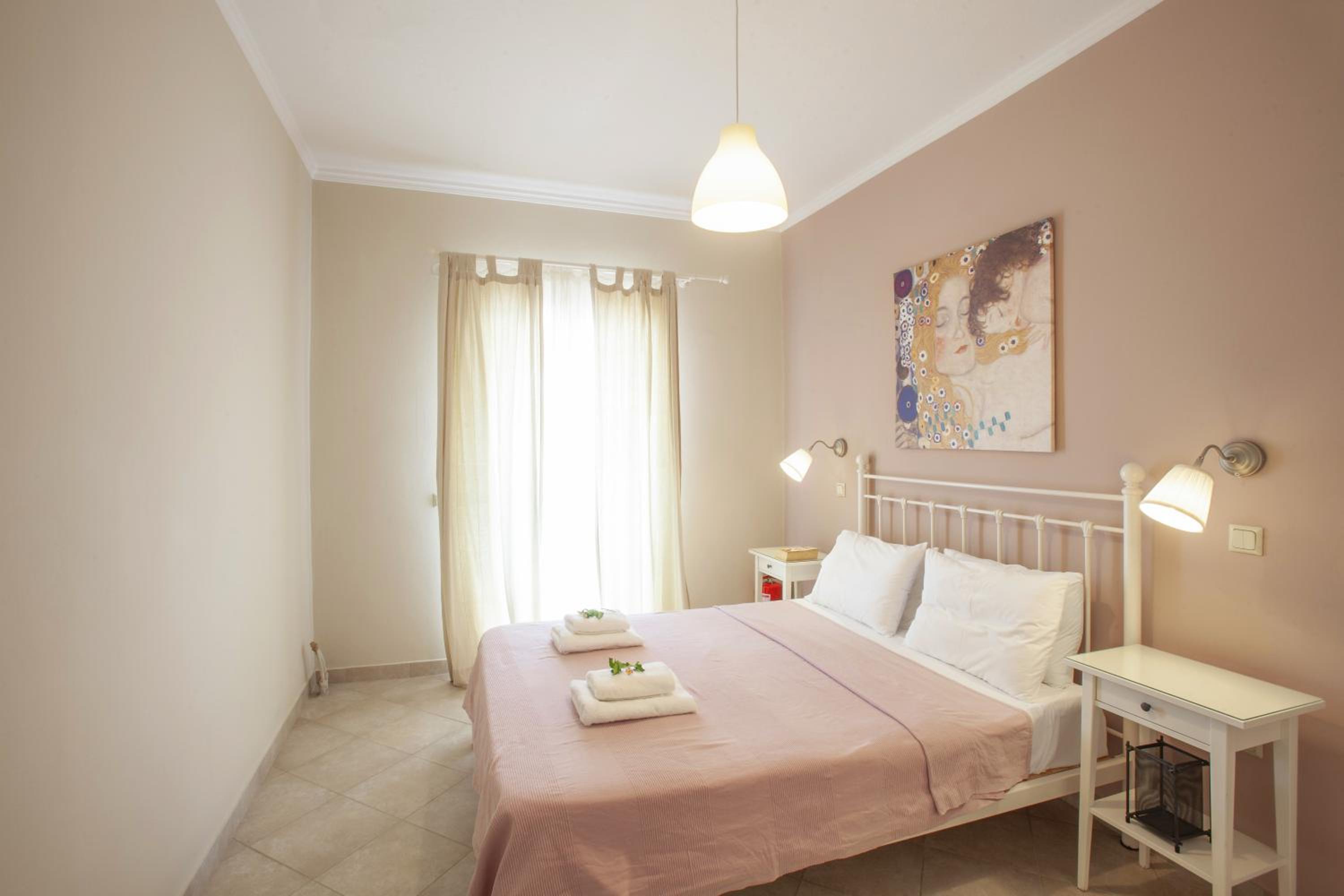 Kassiopi Seafront Elegant Apartments