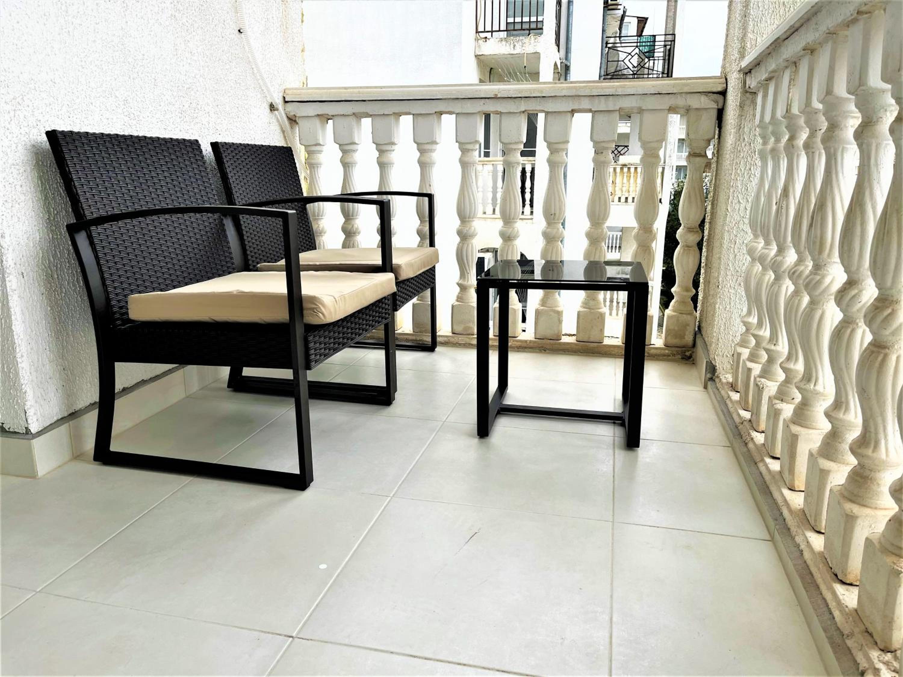 Bravo 5 Holiday Home