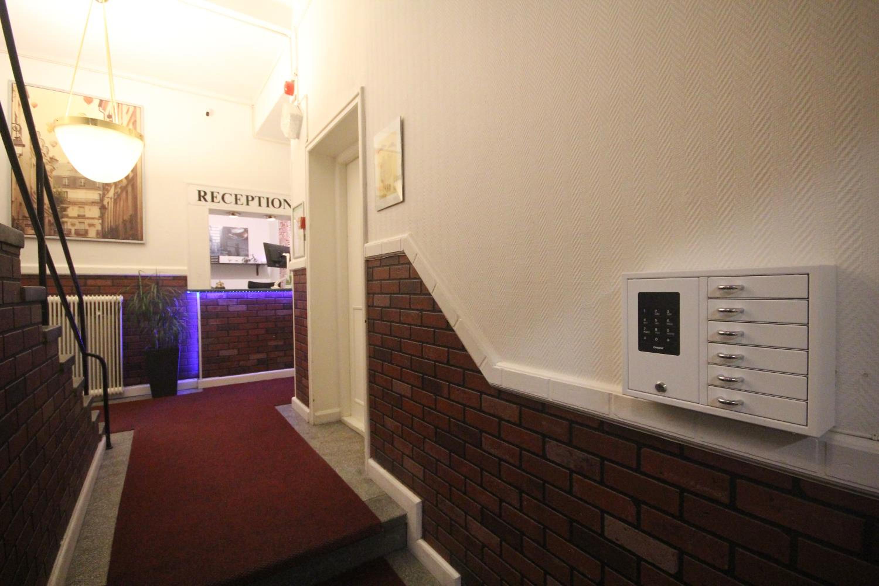 Photo 17