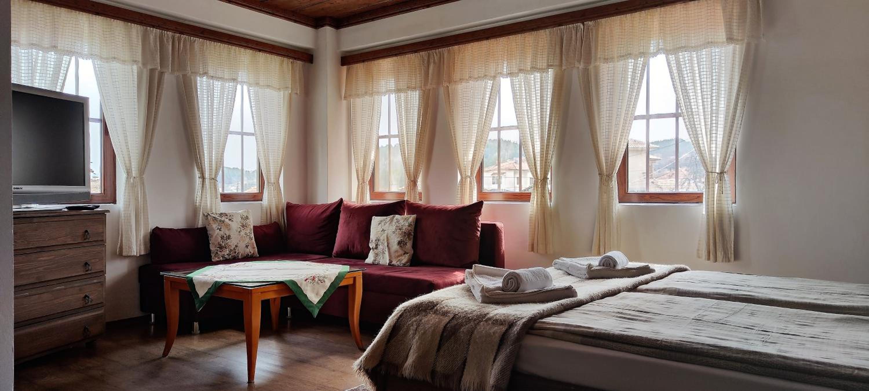 Chardaka Guest House
