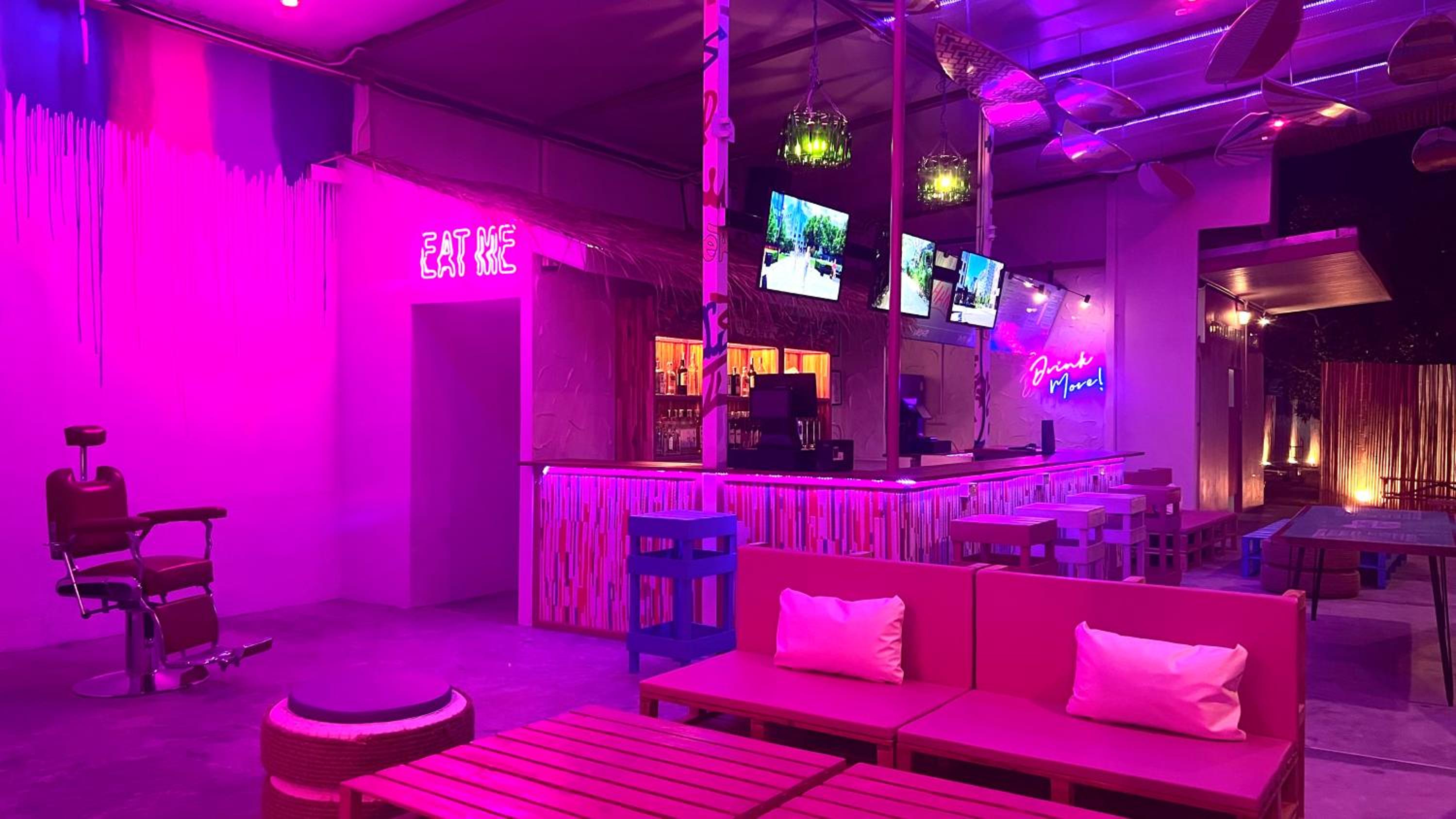 lounge