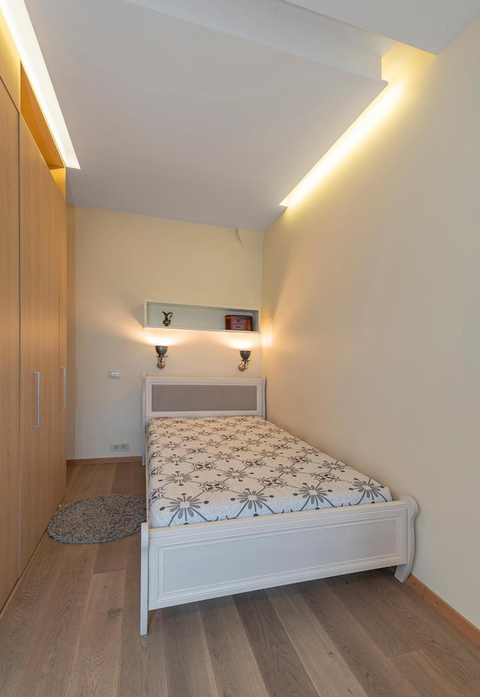 Deluxe river view apartment by Polo Apartment view 5