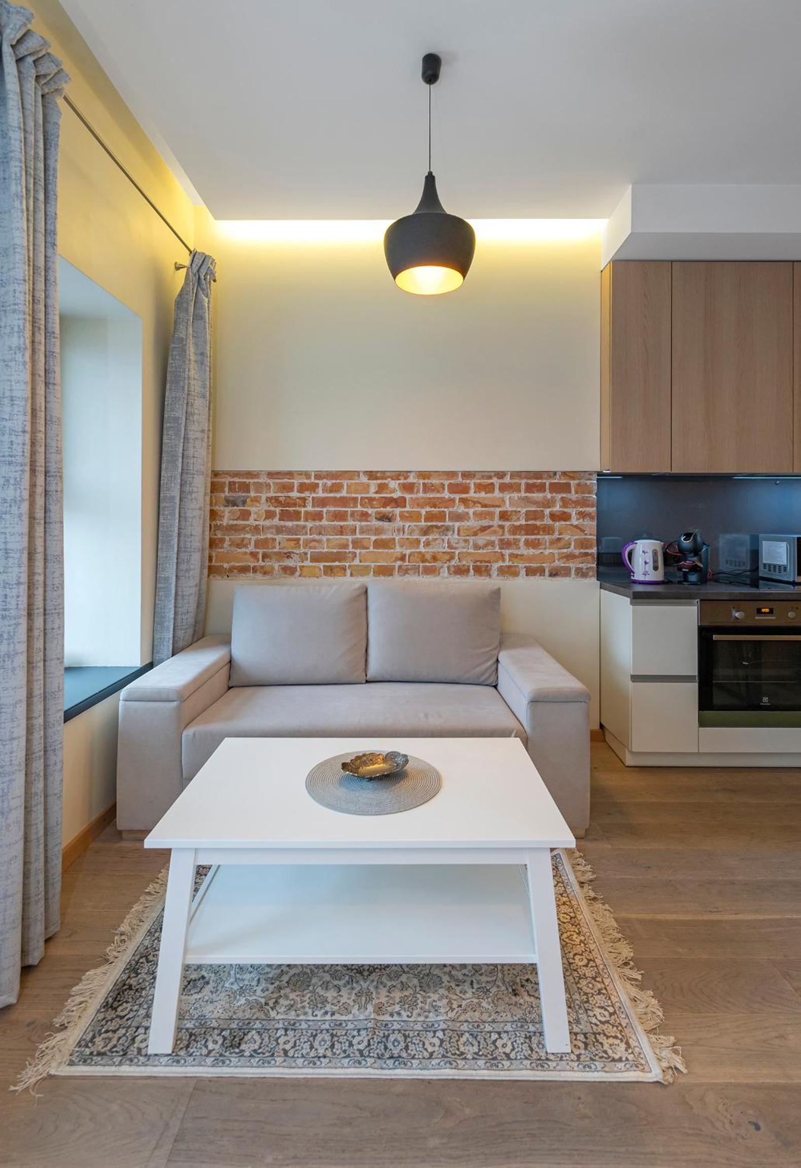 Deluxe river view apartment by Polo Apartment view 3