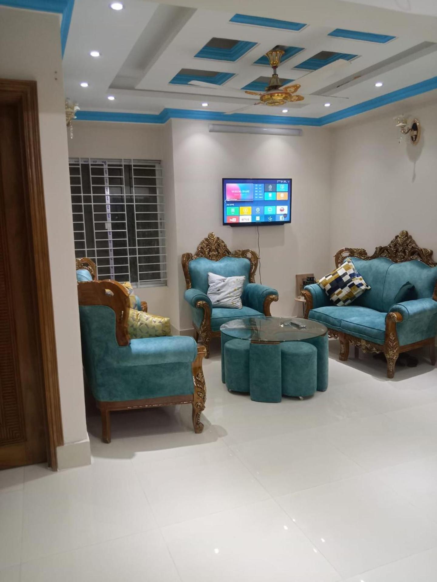 Stunning 1-Bed Apartment in Dhaka close to airport