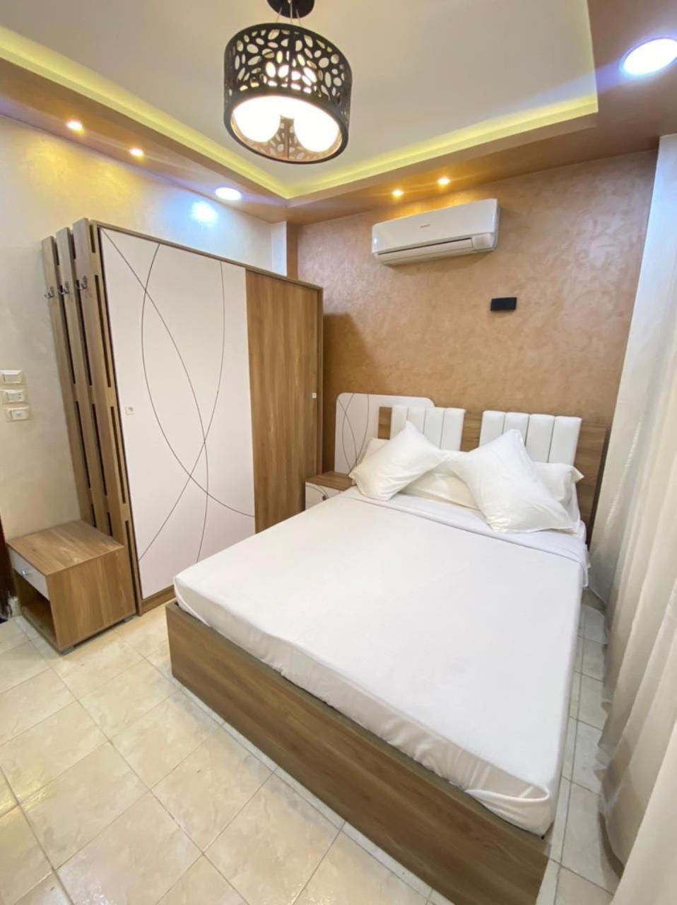 A1 Deluxe Apartments