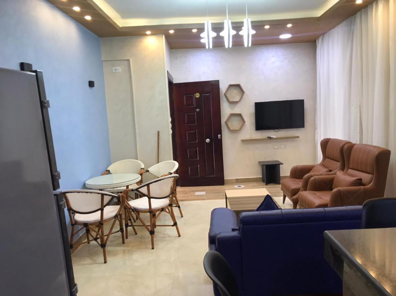 A1 Deluxe Apartments