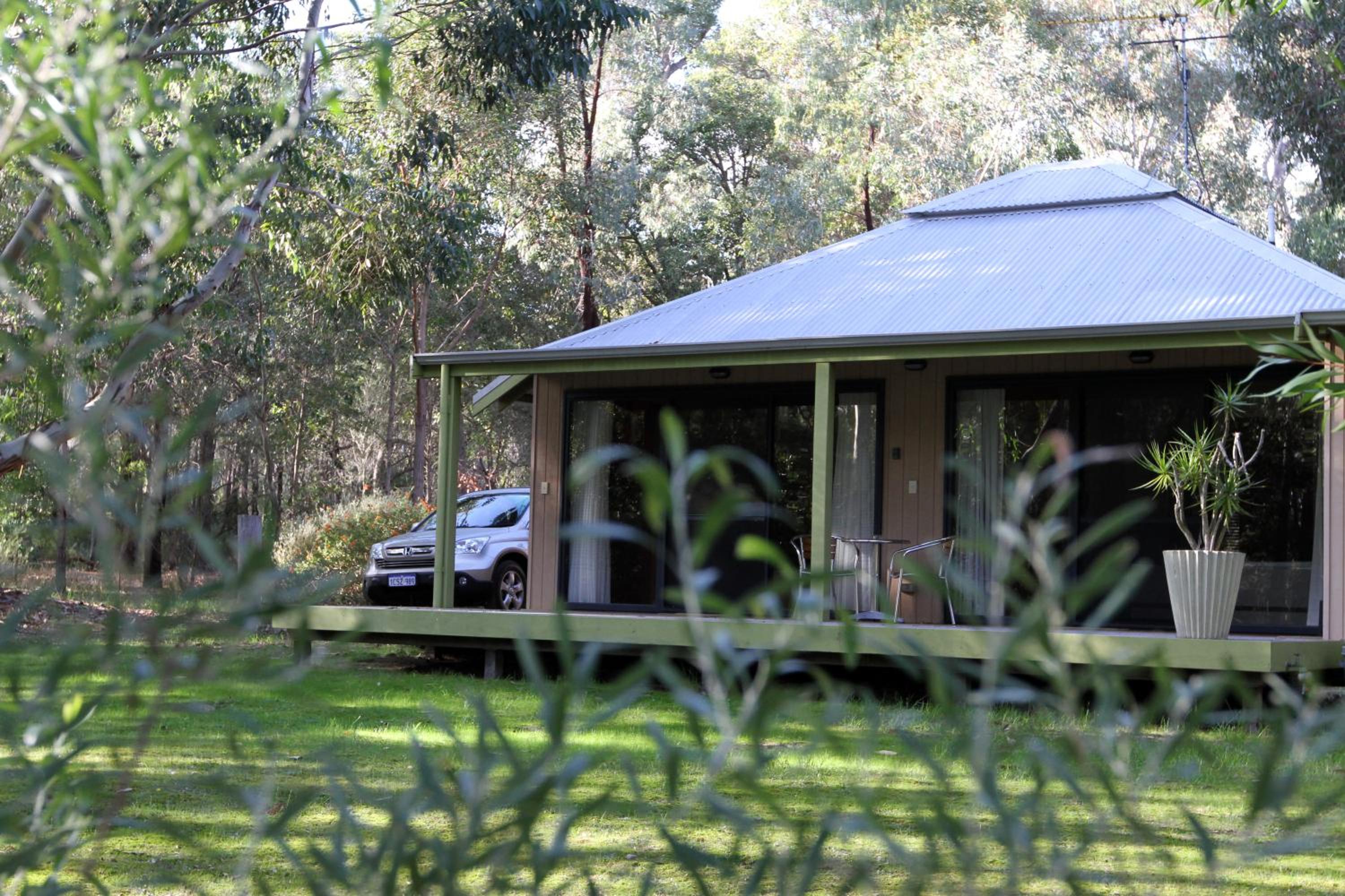 Ellensbrook Cottages