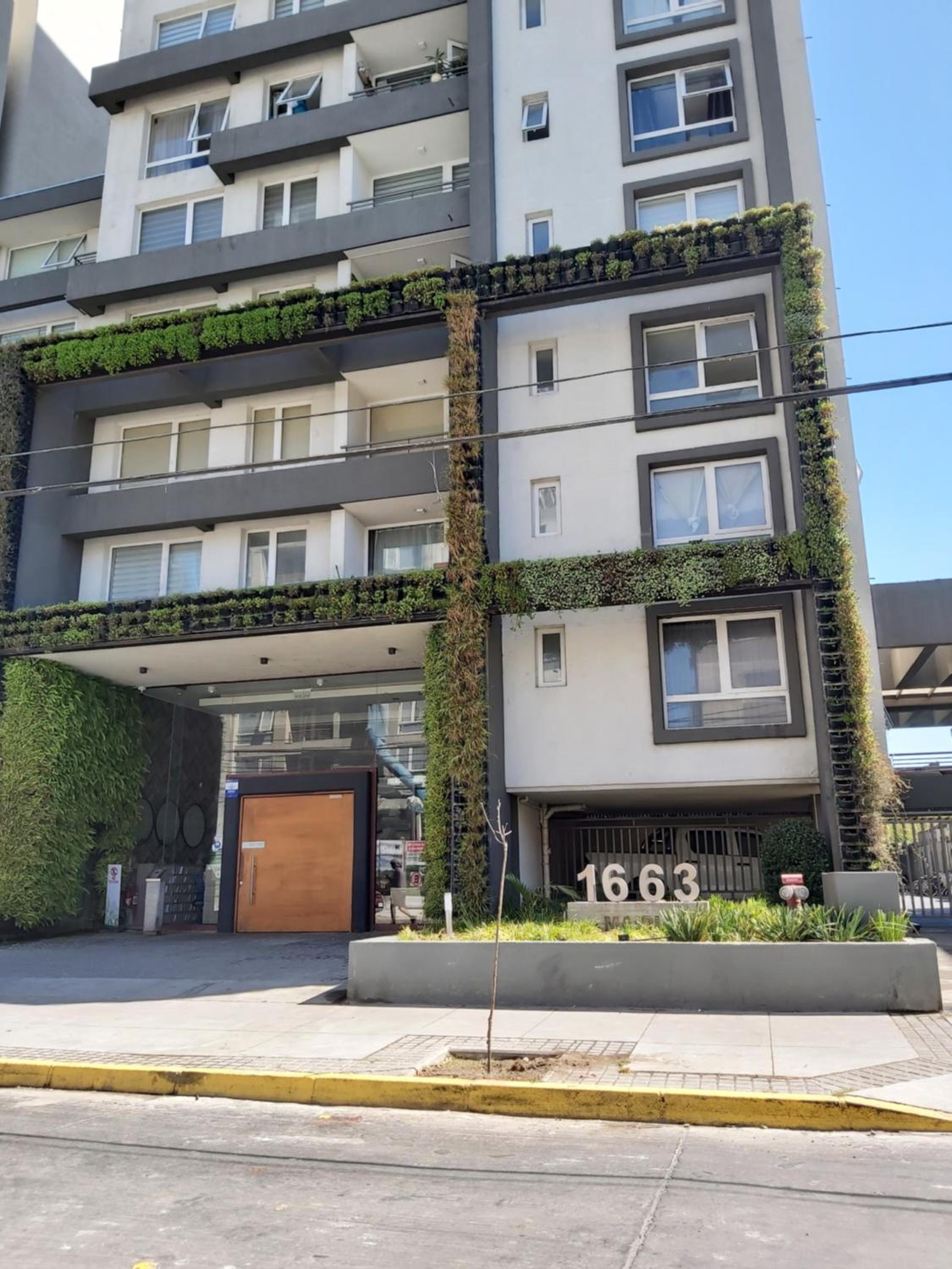 Hotel Home studio Edificio vivo maipu - Image 1