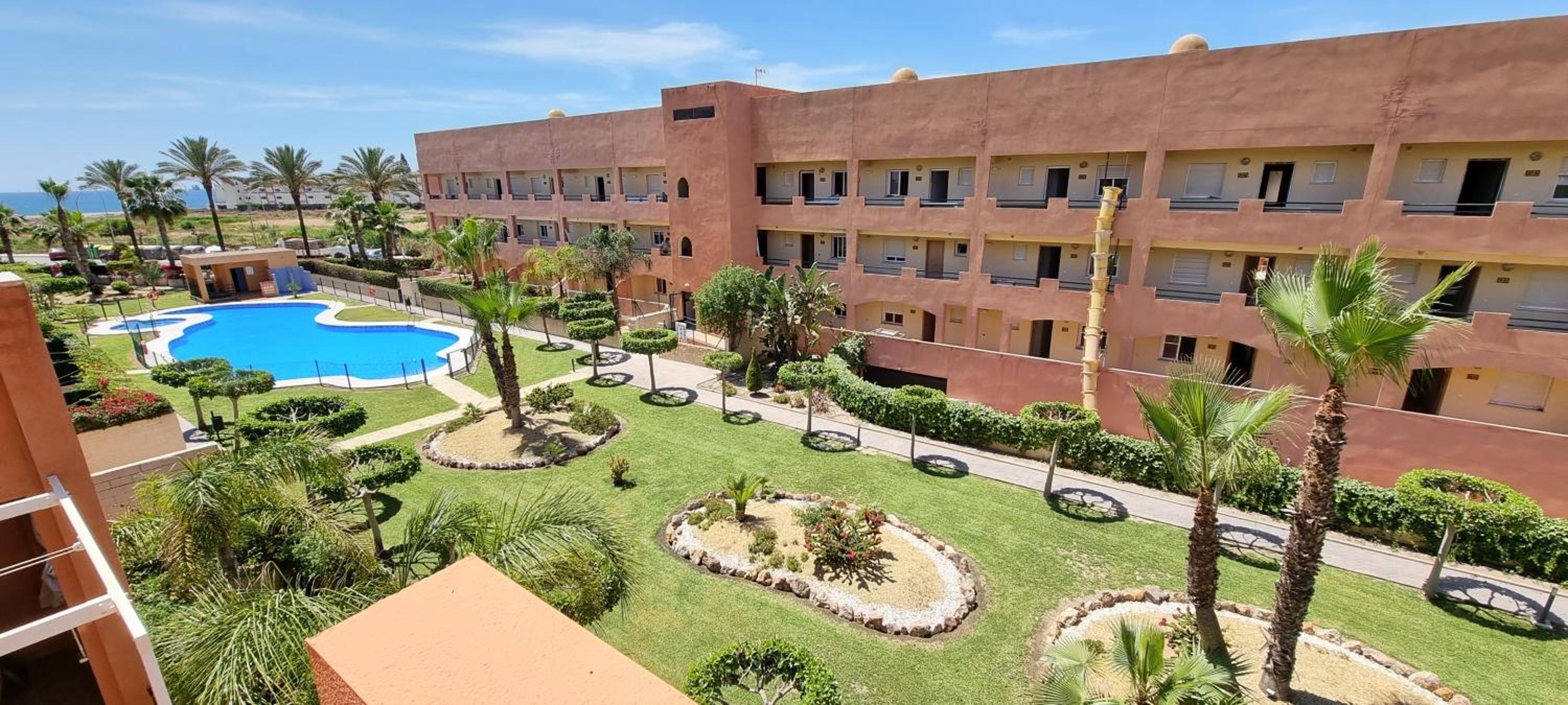 Homes of Spain, Apartamentos Paraiso Vera Playa, Ed Tahiti, Atico F de 2 dormitorios con piscina privada en solárium y barbacoa, pie de playa photo 5
