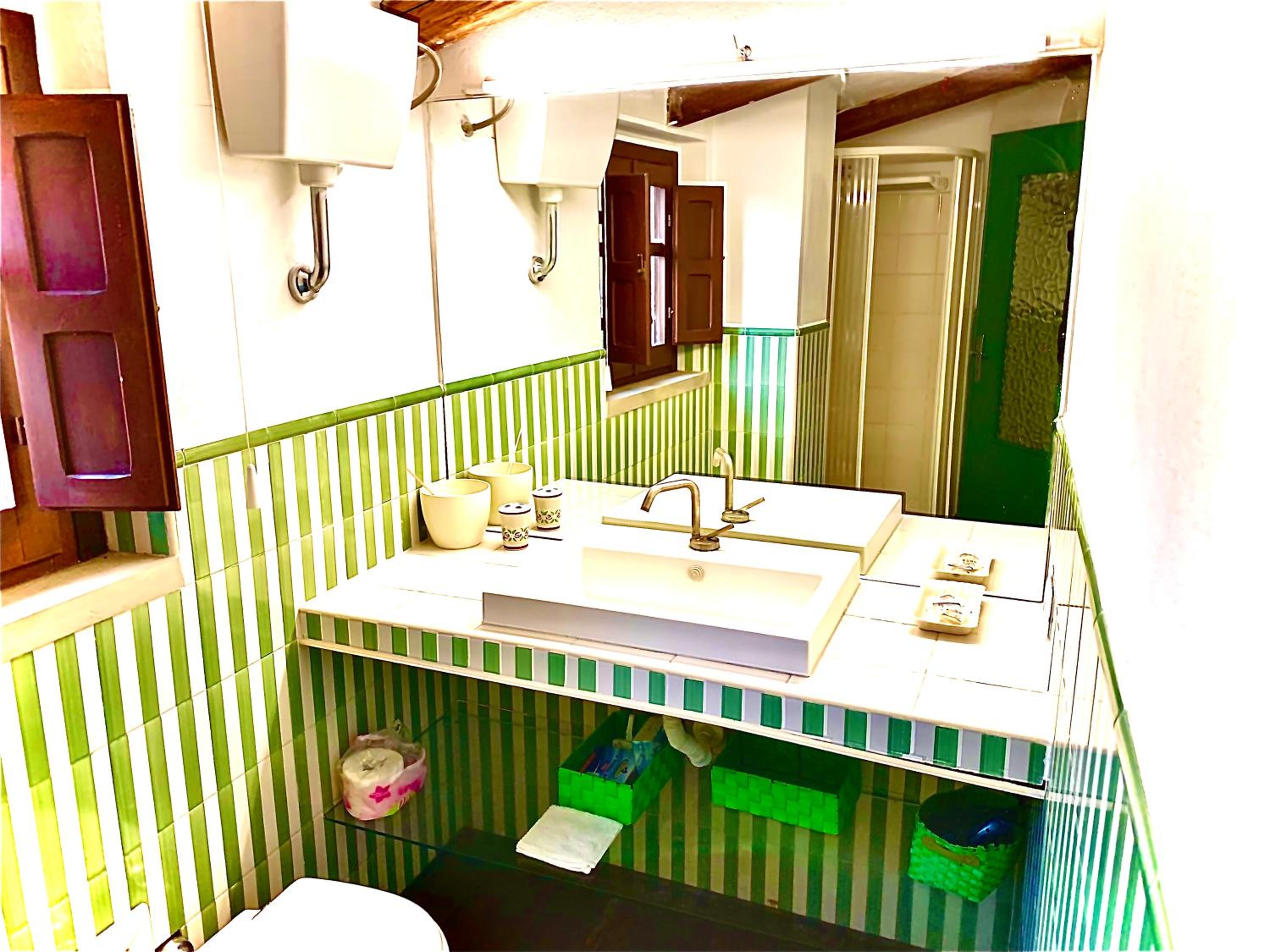 Casa De Ajala - B&B de Charme in Antica Dimora totalmente ristrutturata e dotata di tutti i confort Bagni privati Spazio living Patio esterno Ambienti clim