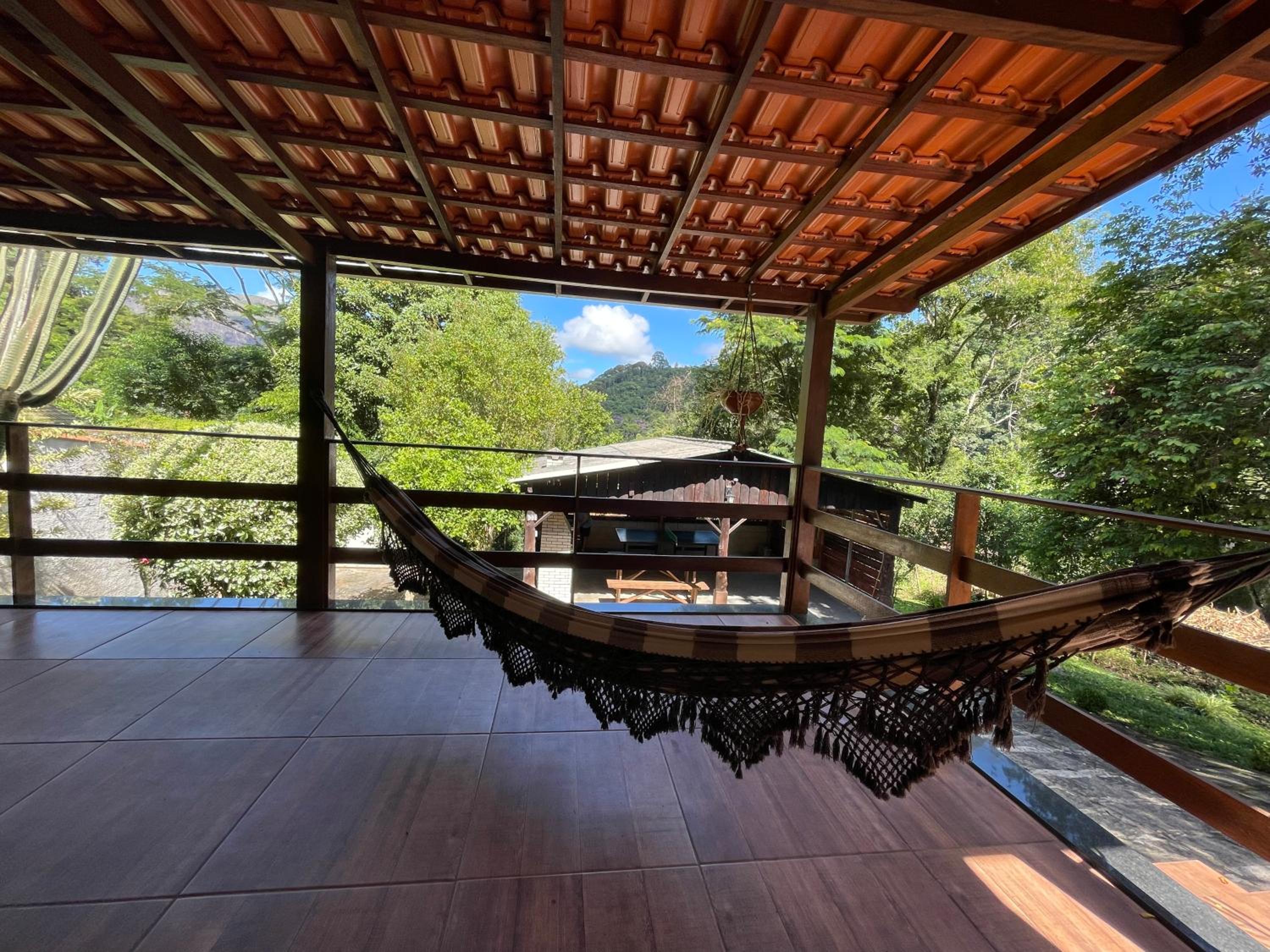 Confortável Chalet na Serra proximo ao Centro