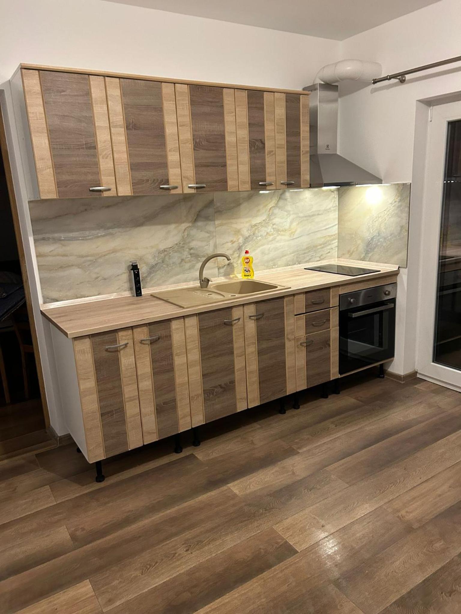 Pensiunea Giulia Home