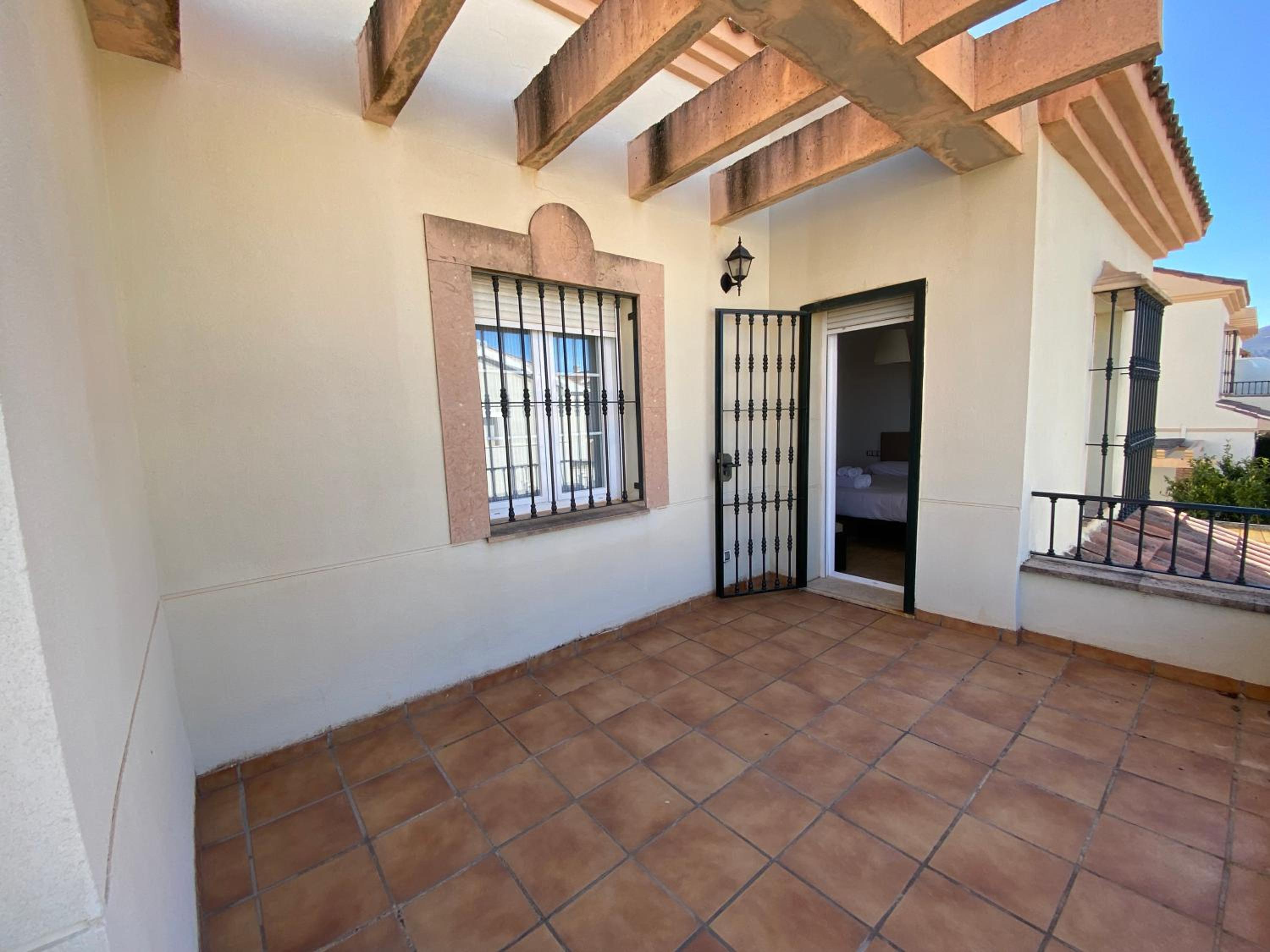 Casa Cervantes by CasaTuristica