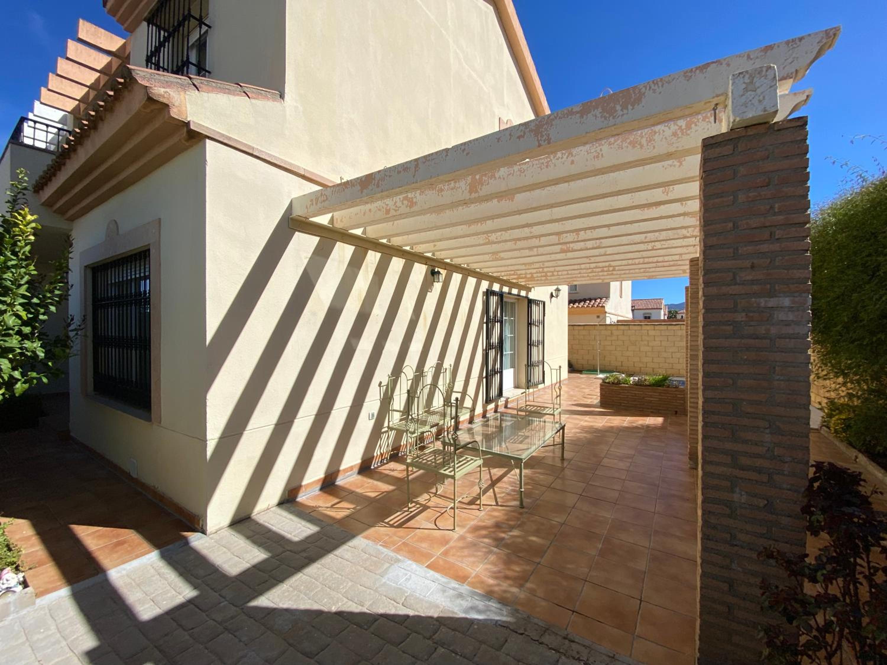Casa Cervantes by CasaTuristica