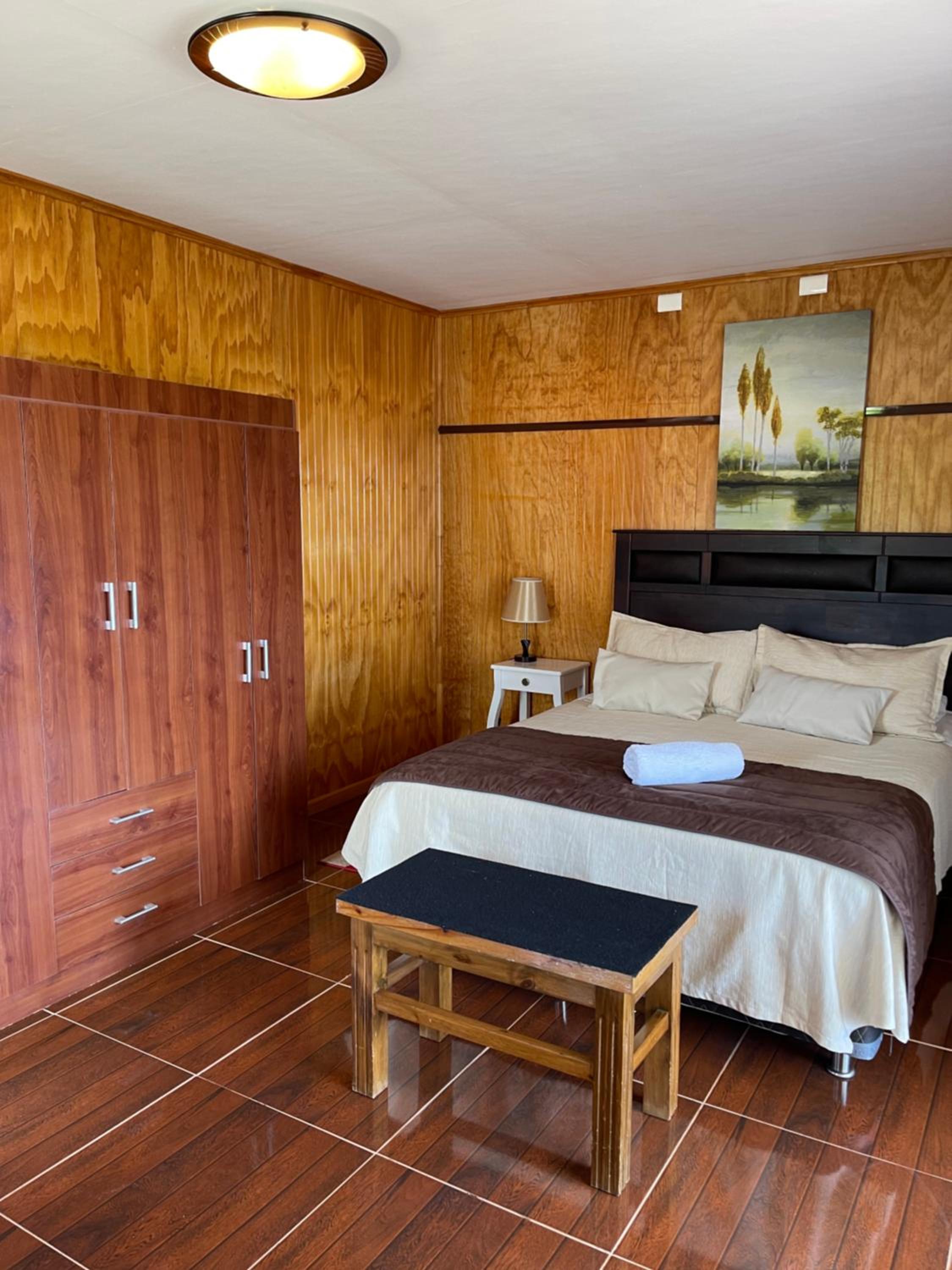 Teanehi Bed & Breakfast