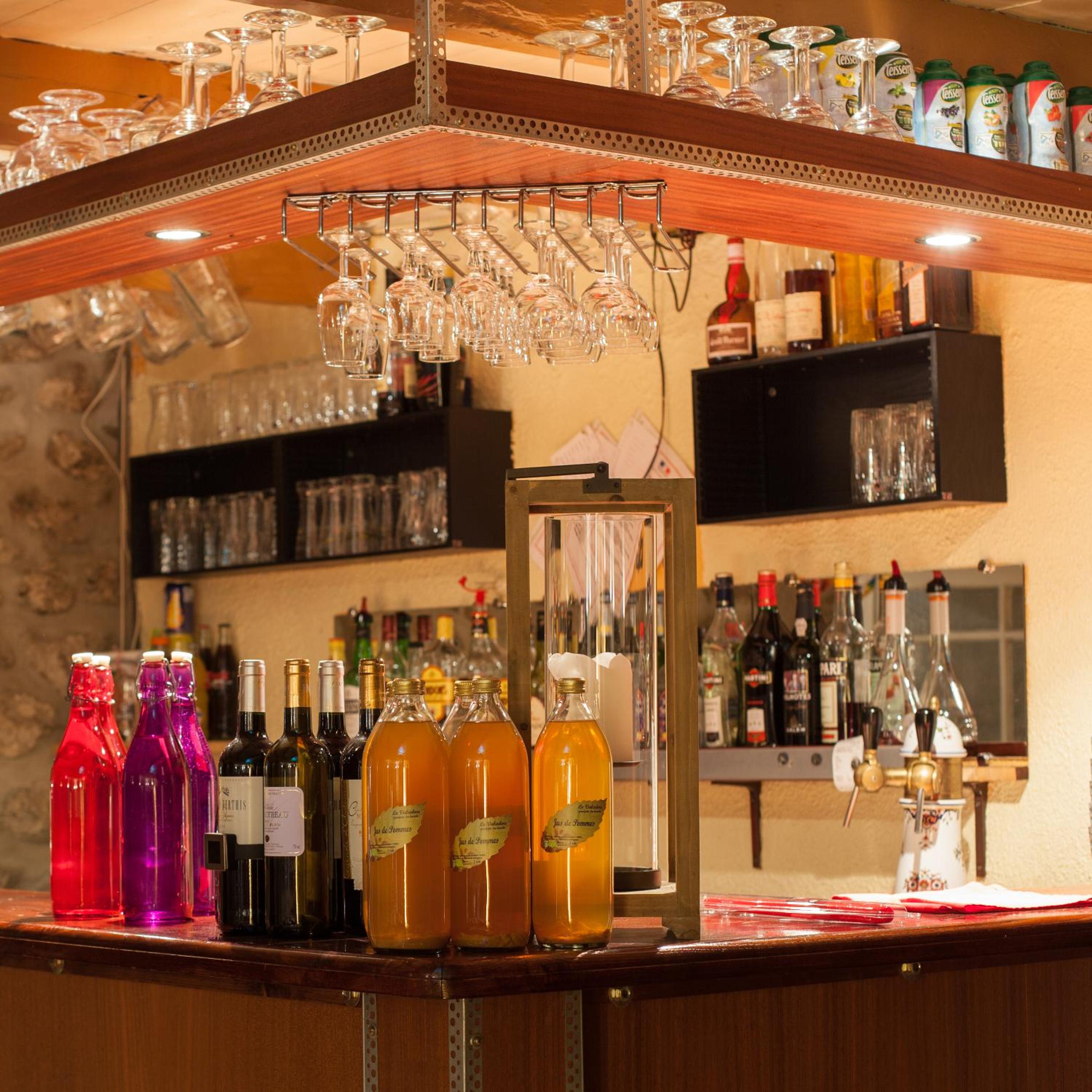 bar