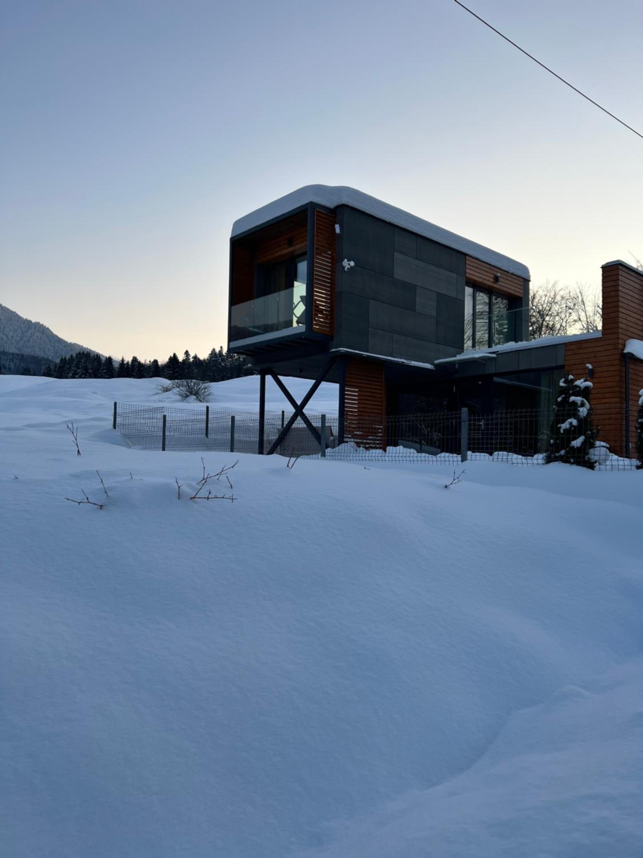 The kube by the mountain view 4