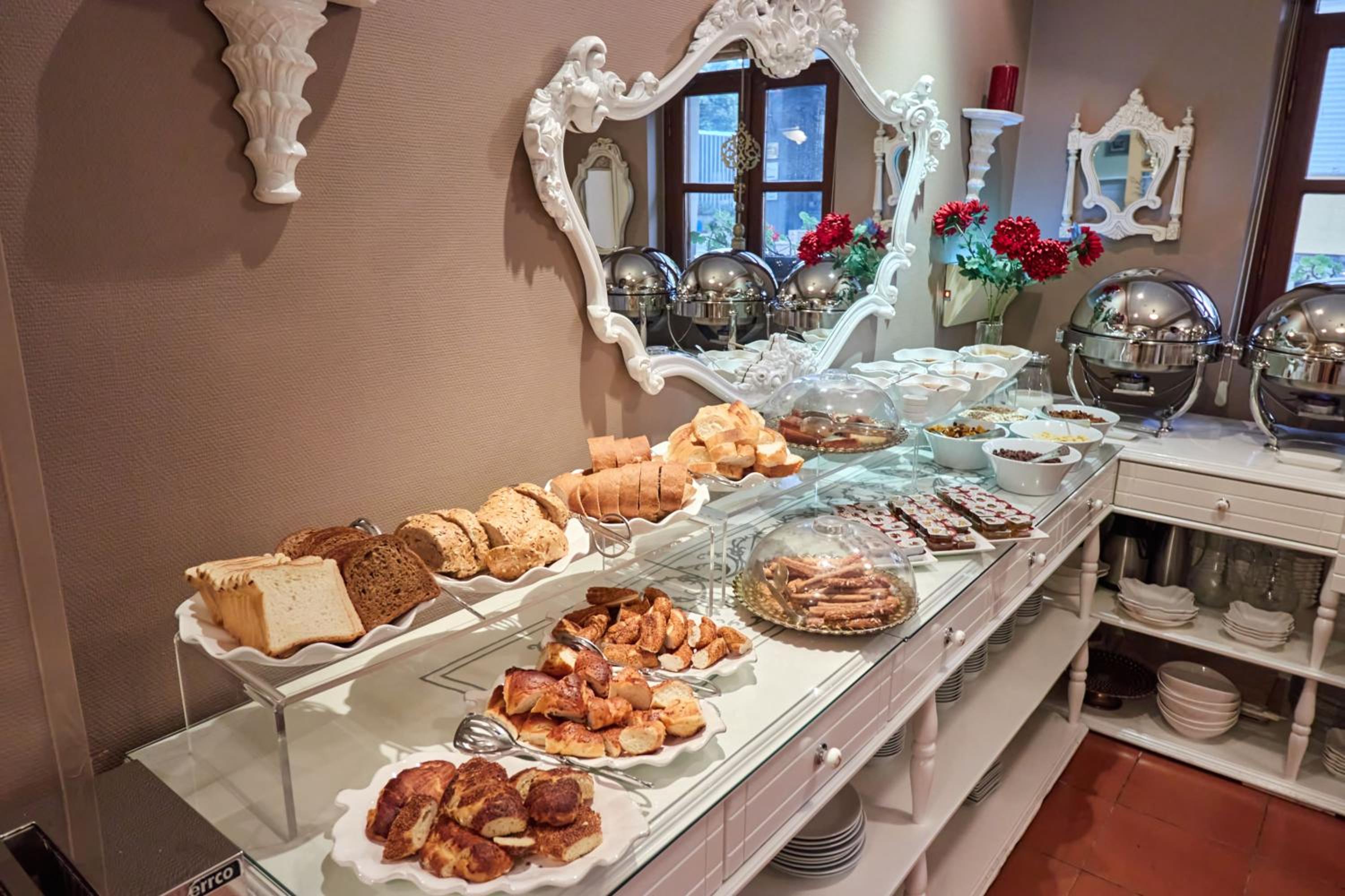 Celal Sultan Hotel Special Class - Image 162