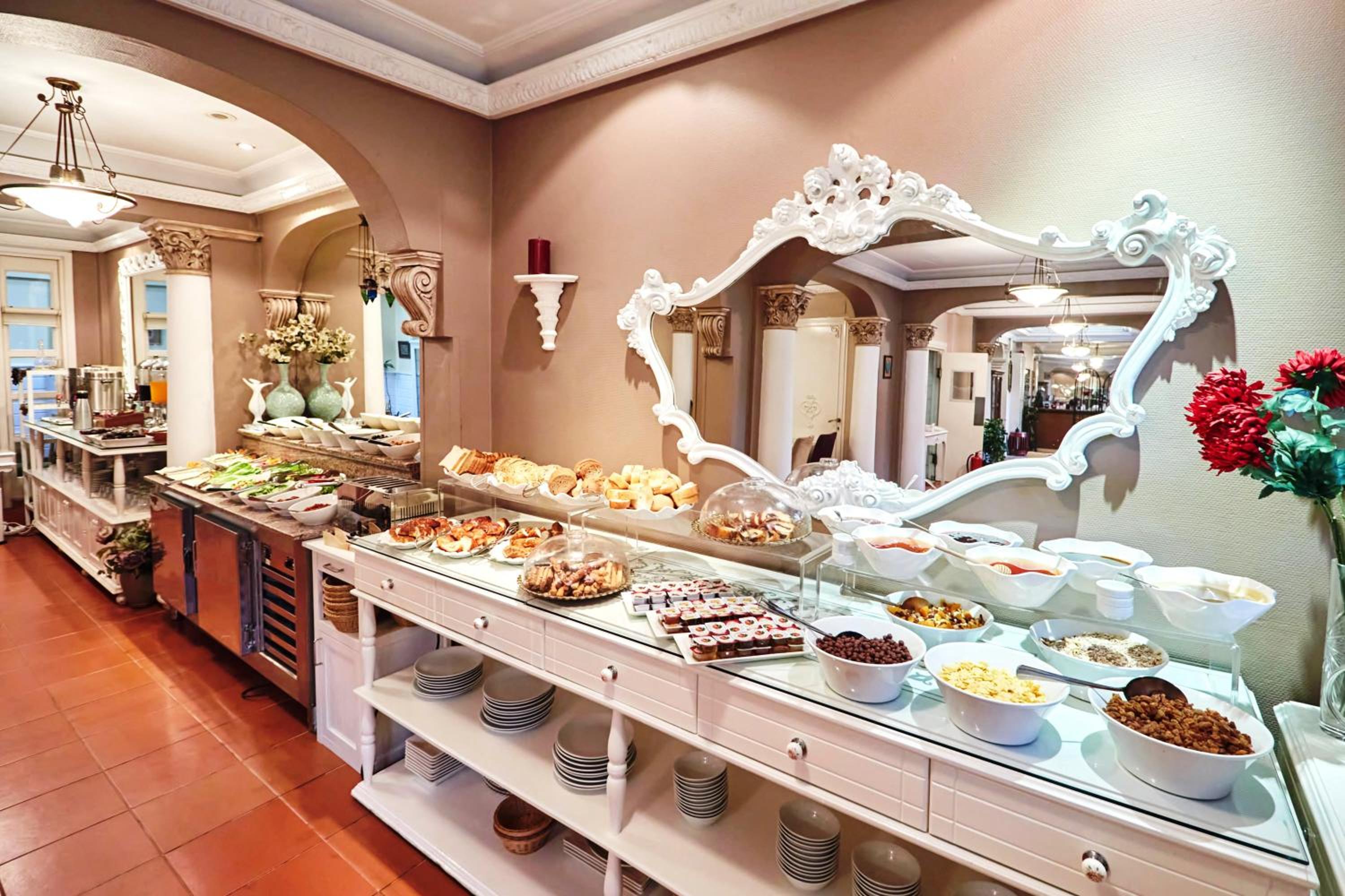 Celal Sultan Hotel Special Class - Image 26