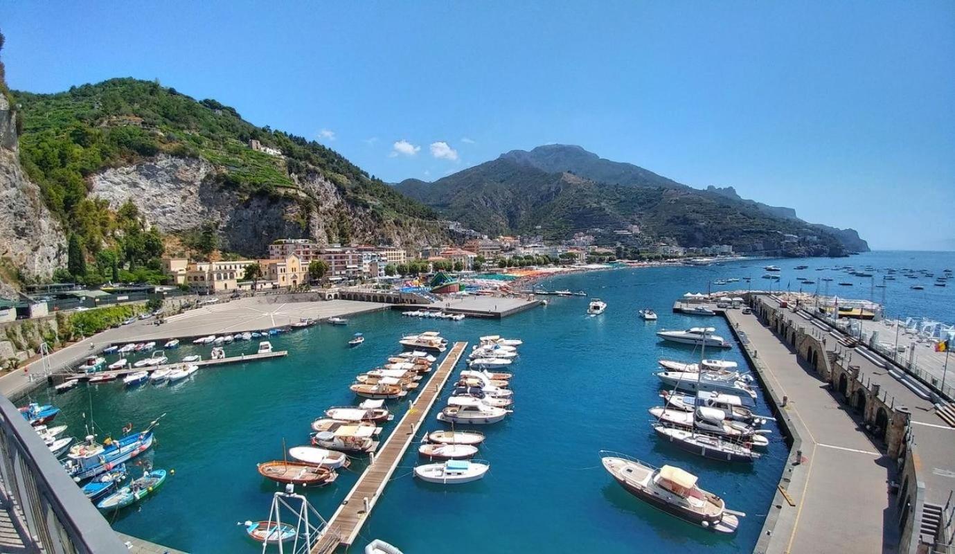 Grecale - stunning sea-view apartment with patio, up to 5 guests photo 4