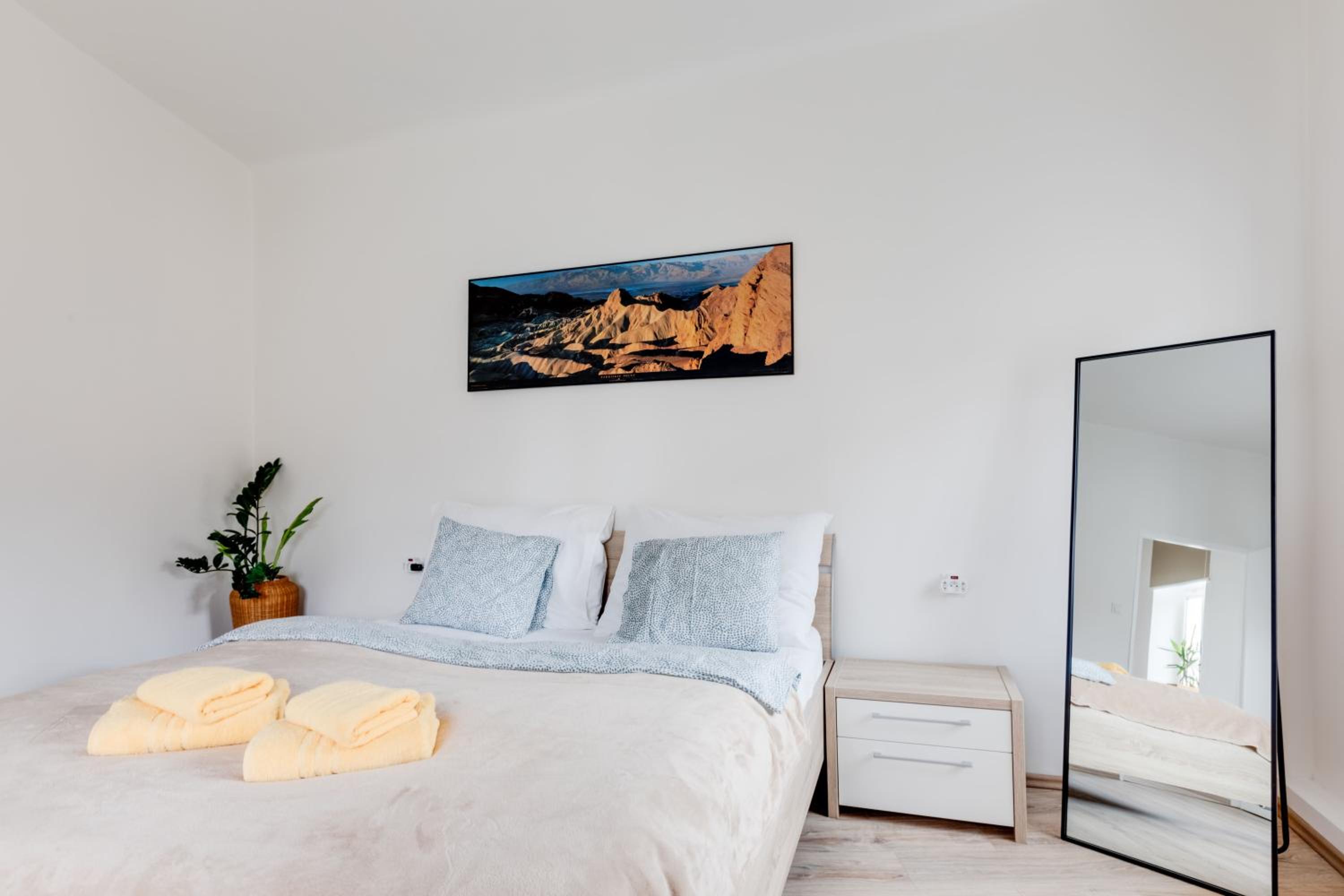 Modern, bright and spacious apartment