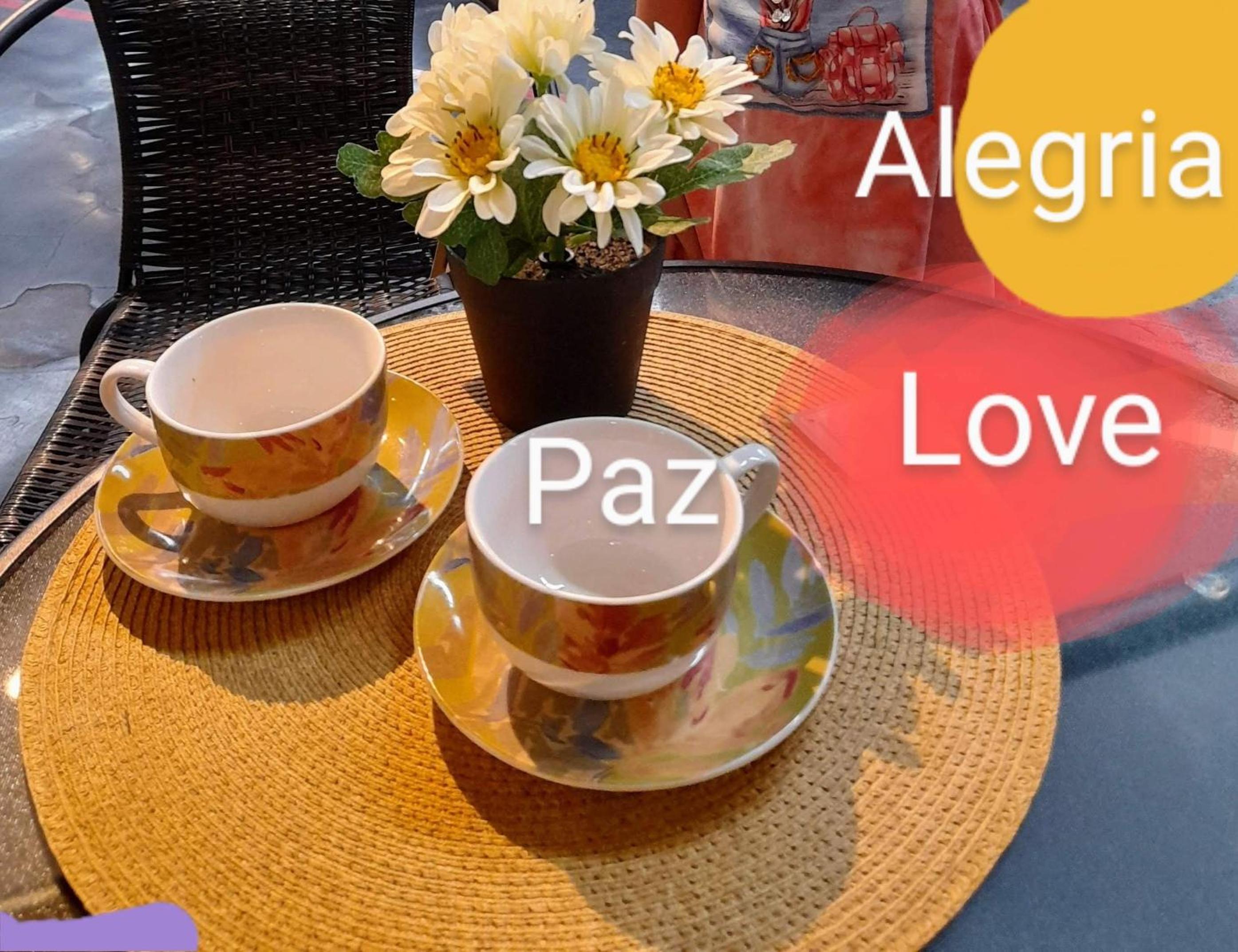 Hermoso Apartamento frente Aeropuerto de Isla Verde