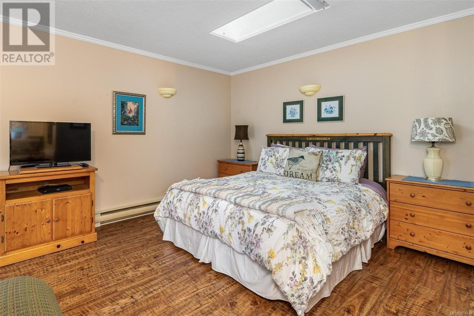 Sooke Vacations - Salty Towers Ocean Front Cottages - Property Image 56